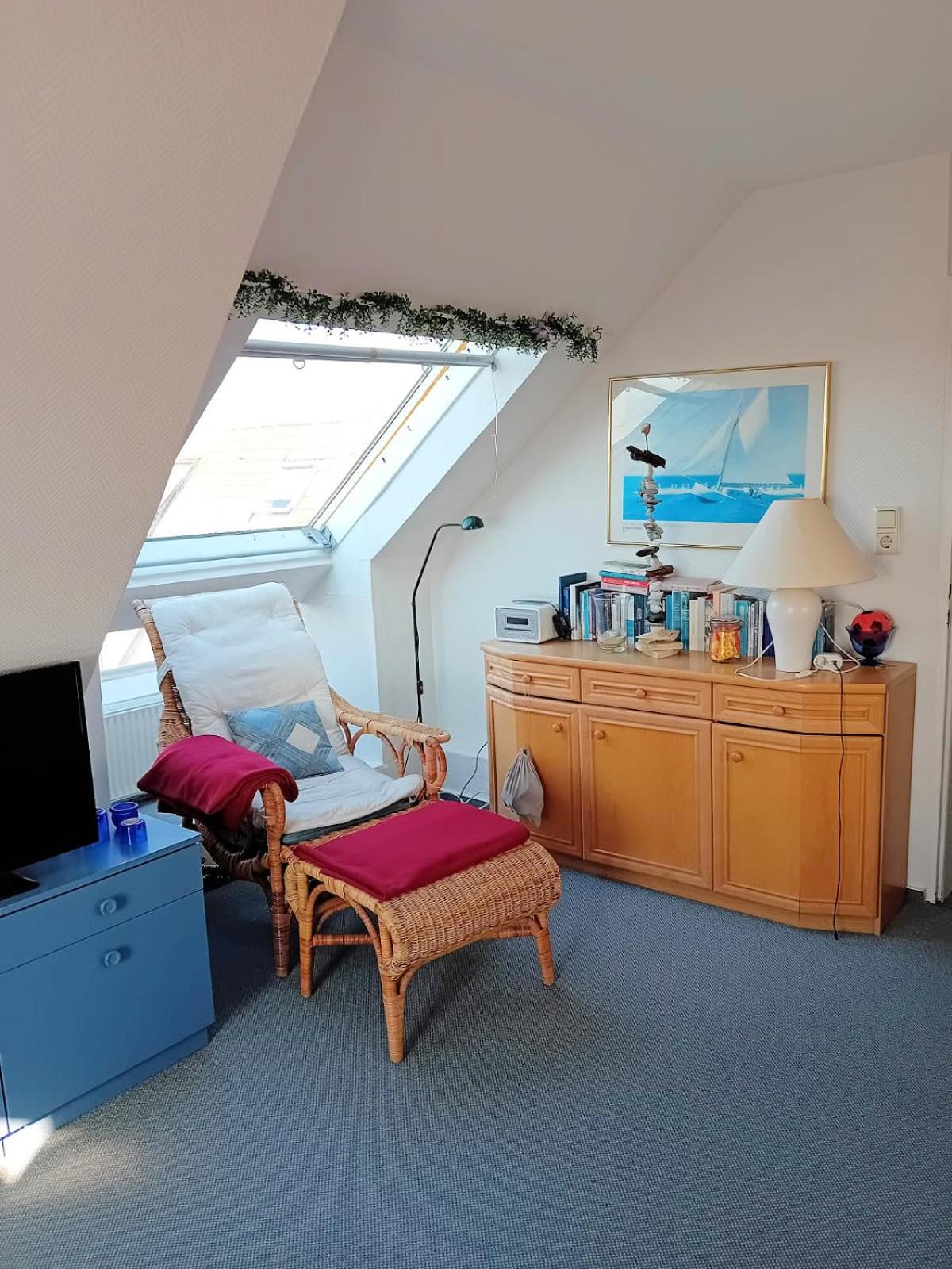 Three-Bedroom Apartment with Sea View photo 3