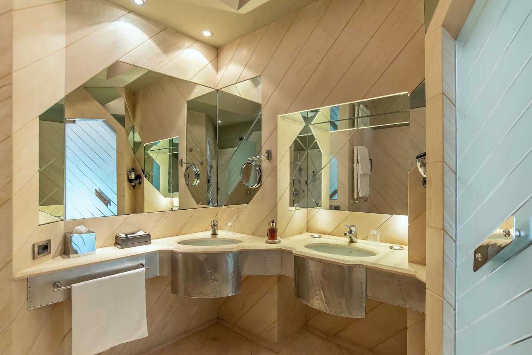 Exclusive Double Room with Spa Bath