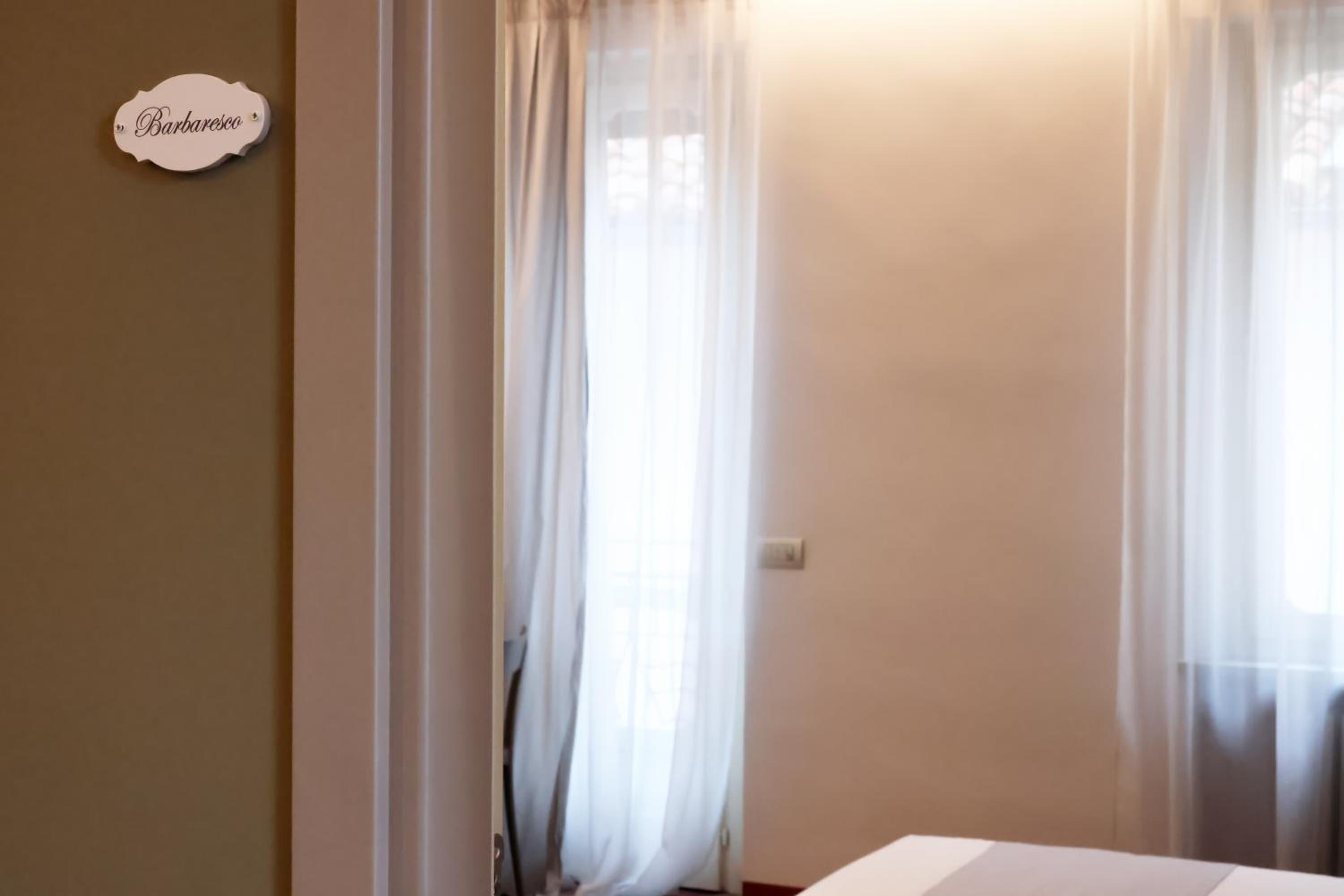 Double or Twin Room with Balcony photo 2