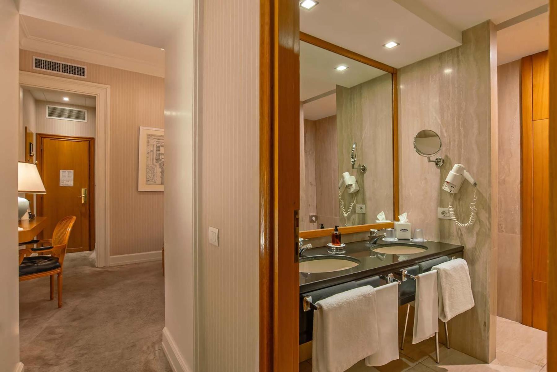 Two Connecting Double Rooms