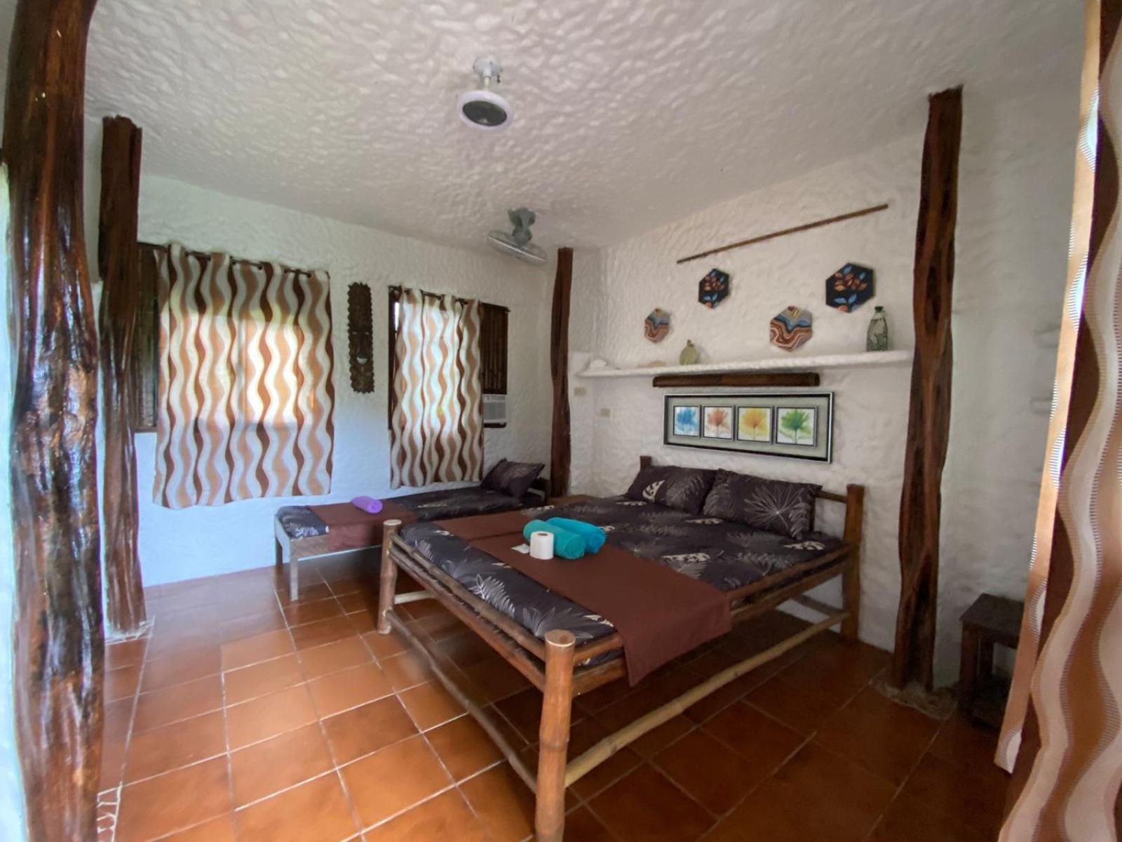 Standard Double Room - Photo 9