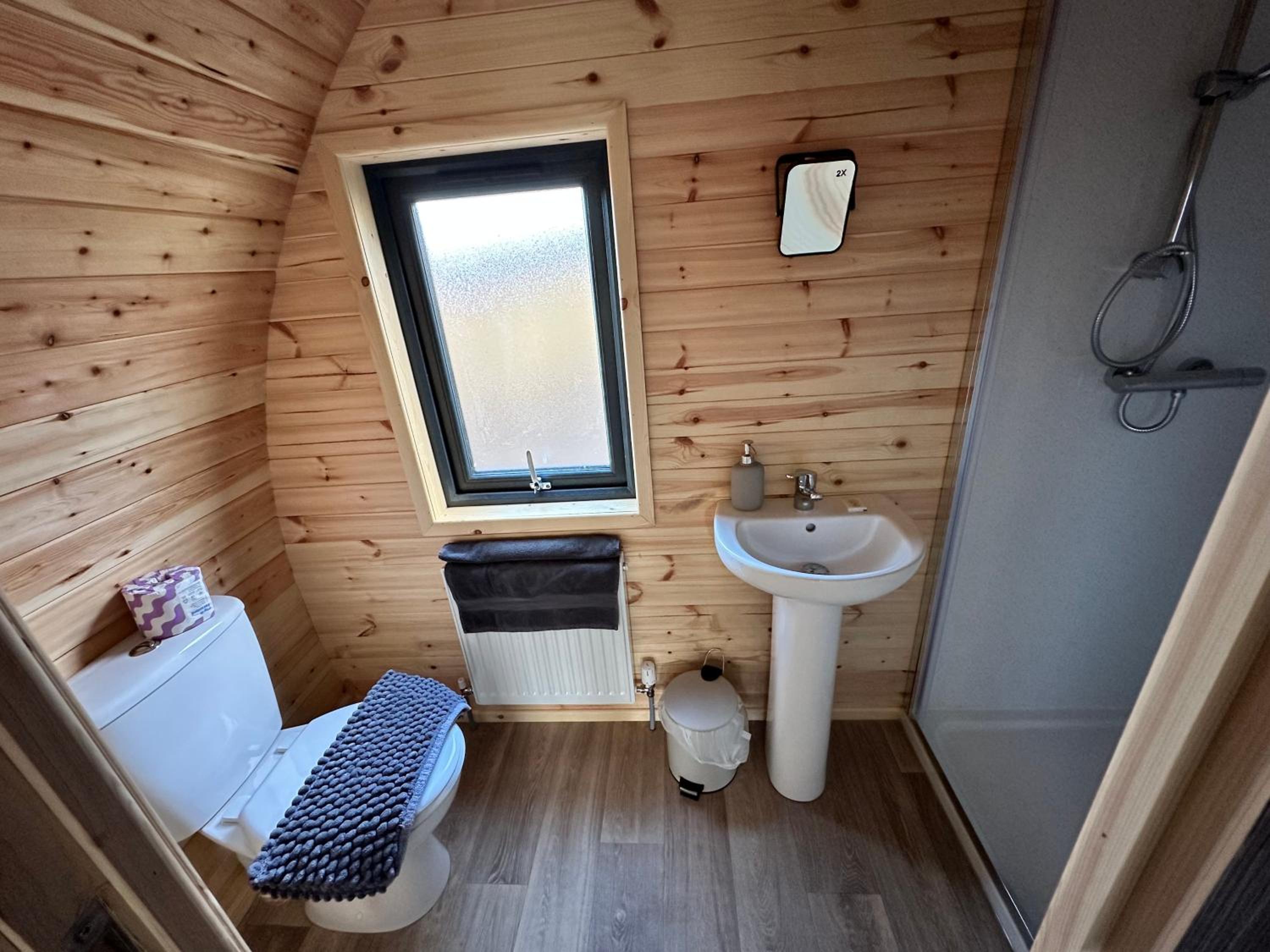 Glamping Pod 6 (No Pets) - Photo 7