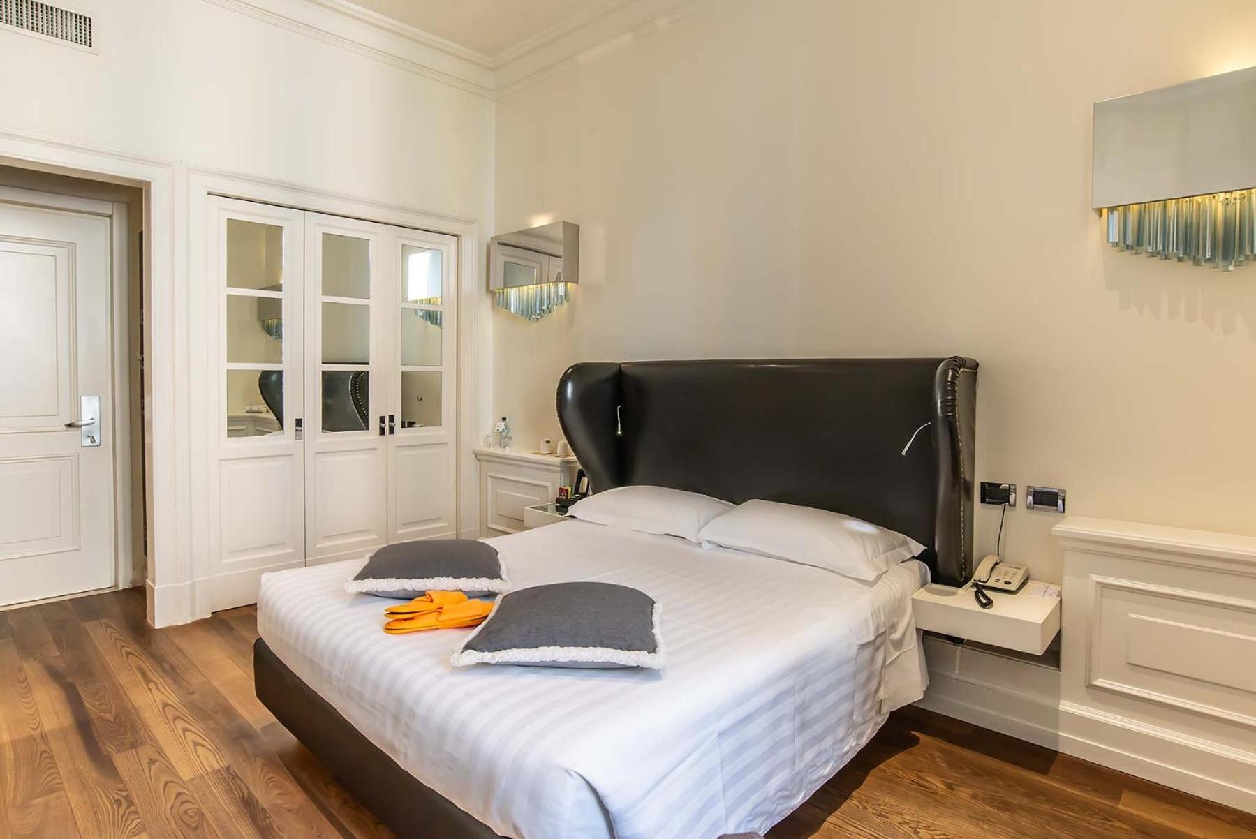 Quarto Duplo