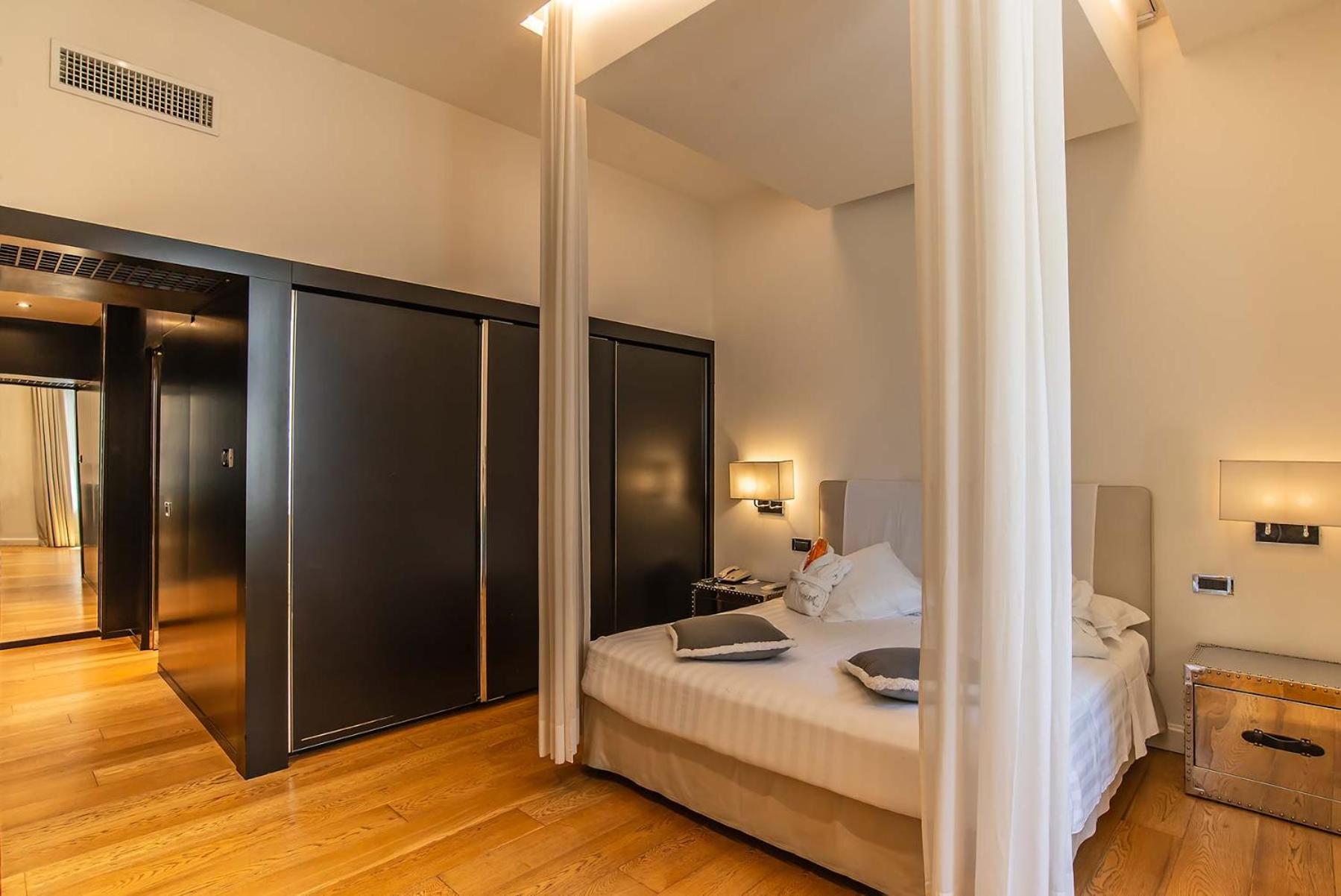 Quarto Duplo Deluxe