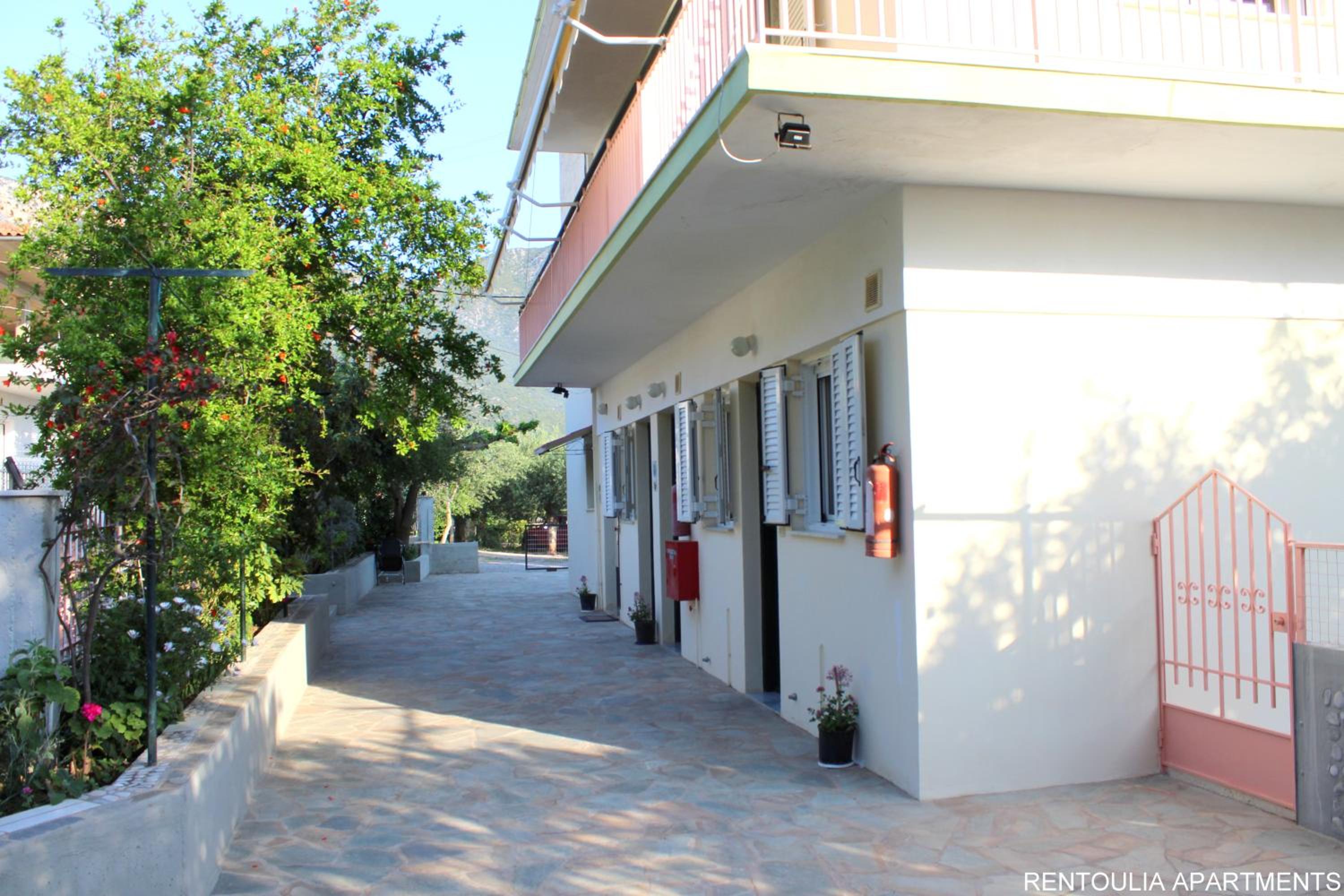Apartment with Garden View photo 2