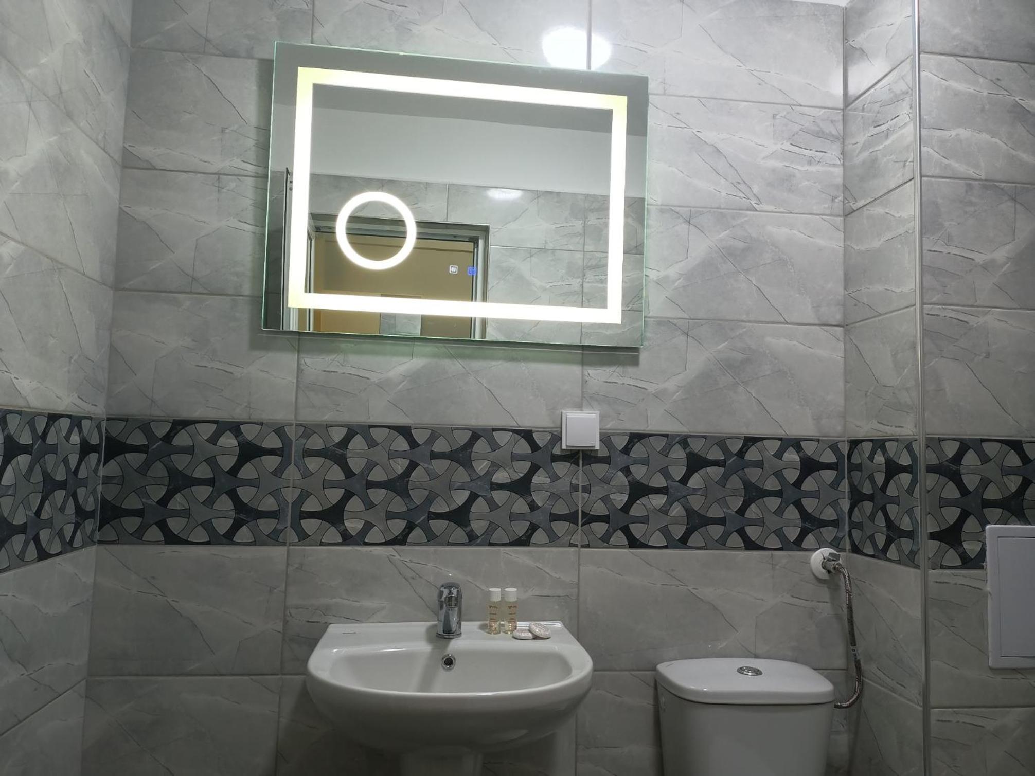 Standard Twin Room photo 2