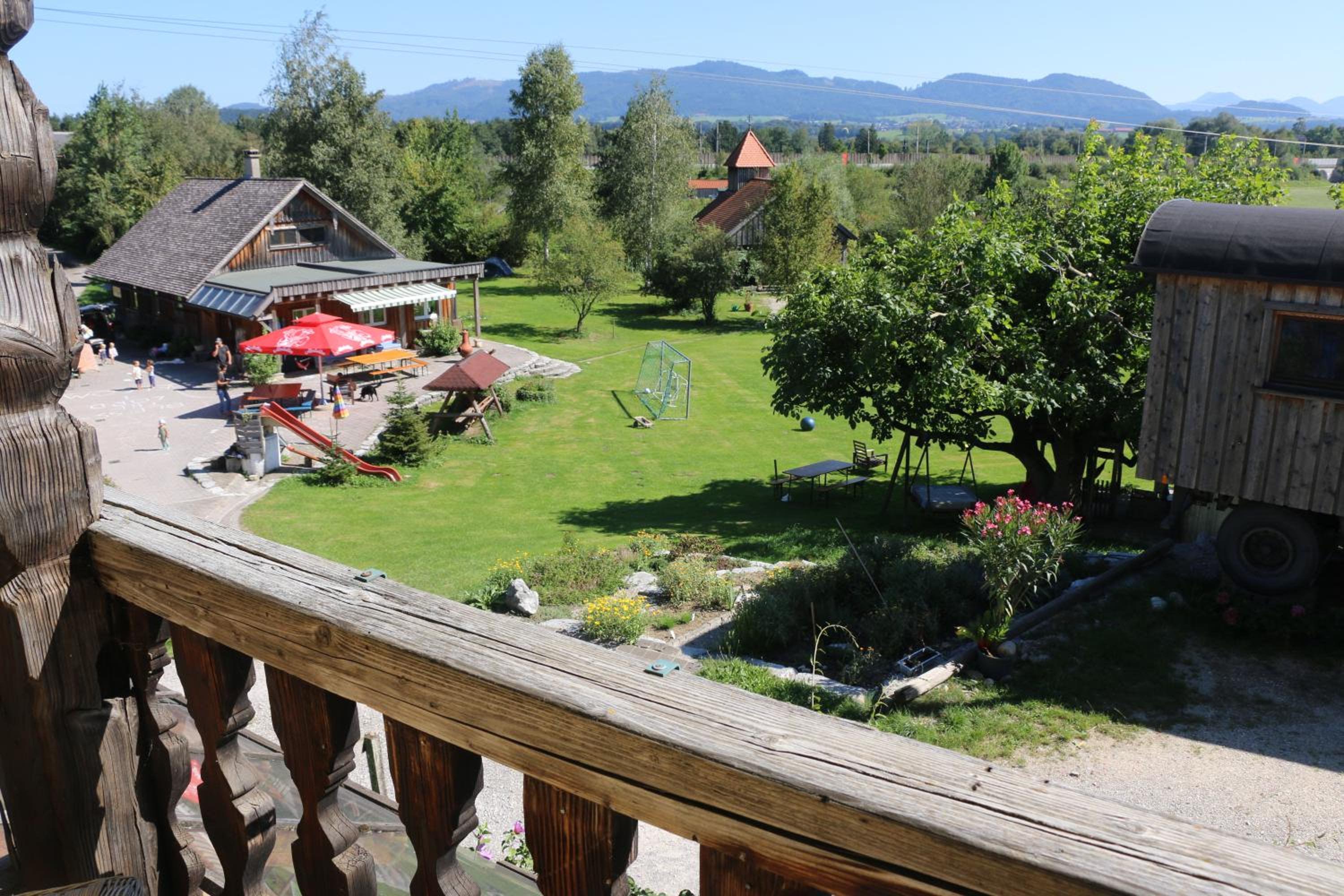 Double Room with Balcony and Shared Bathroom photo 2
