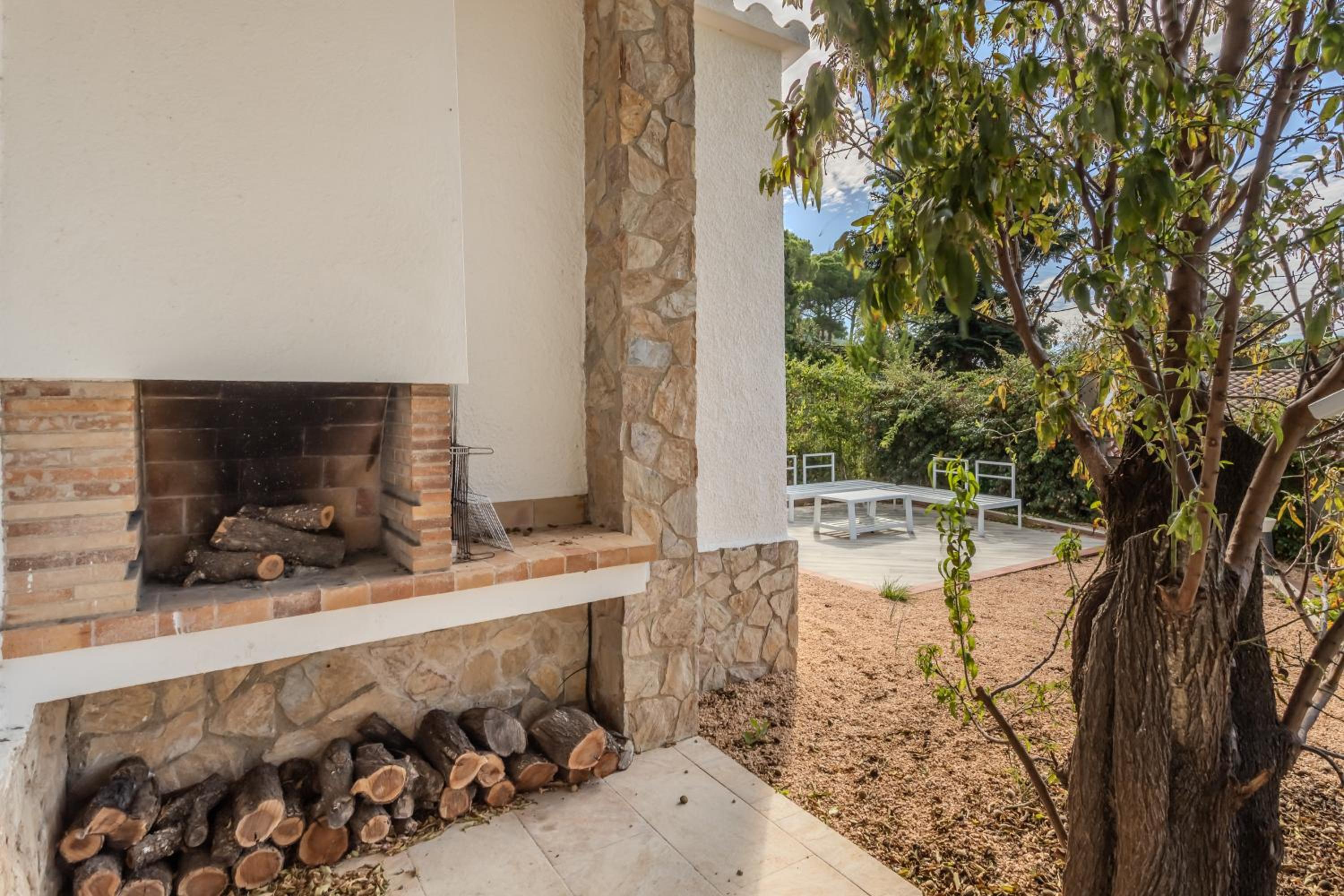 Villa with Sea View photo 3