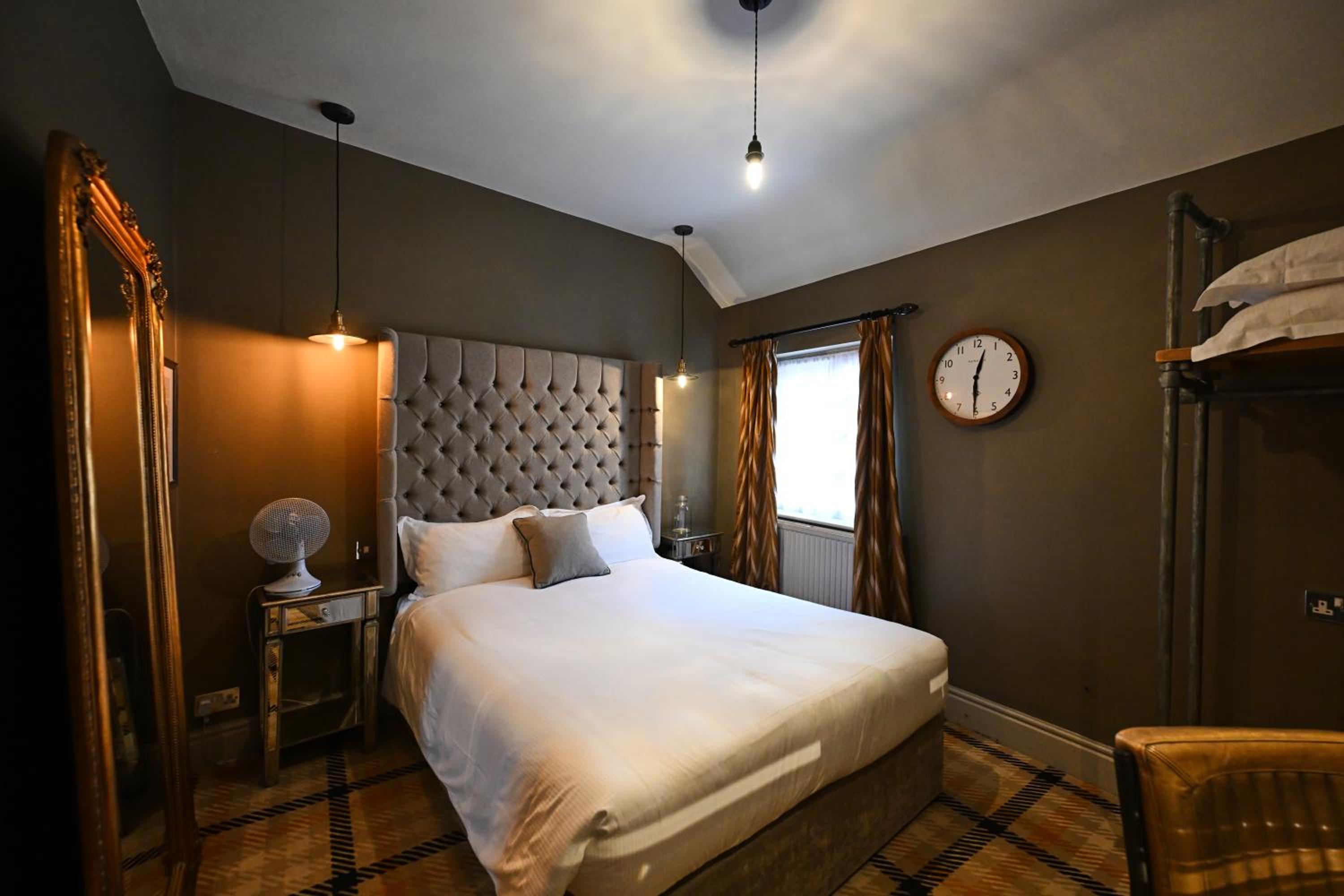   Cozy Double Room - Photo 4