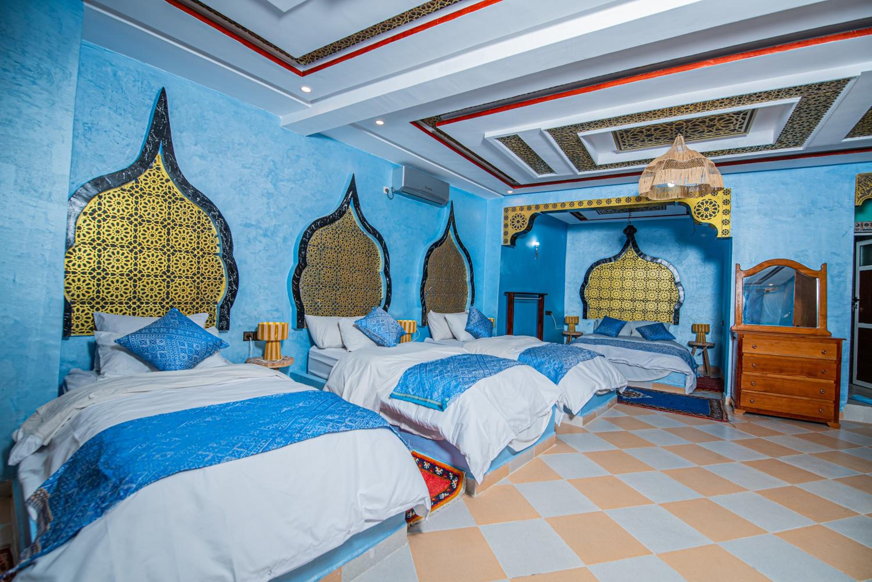 King Suite with Balcony photo 1