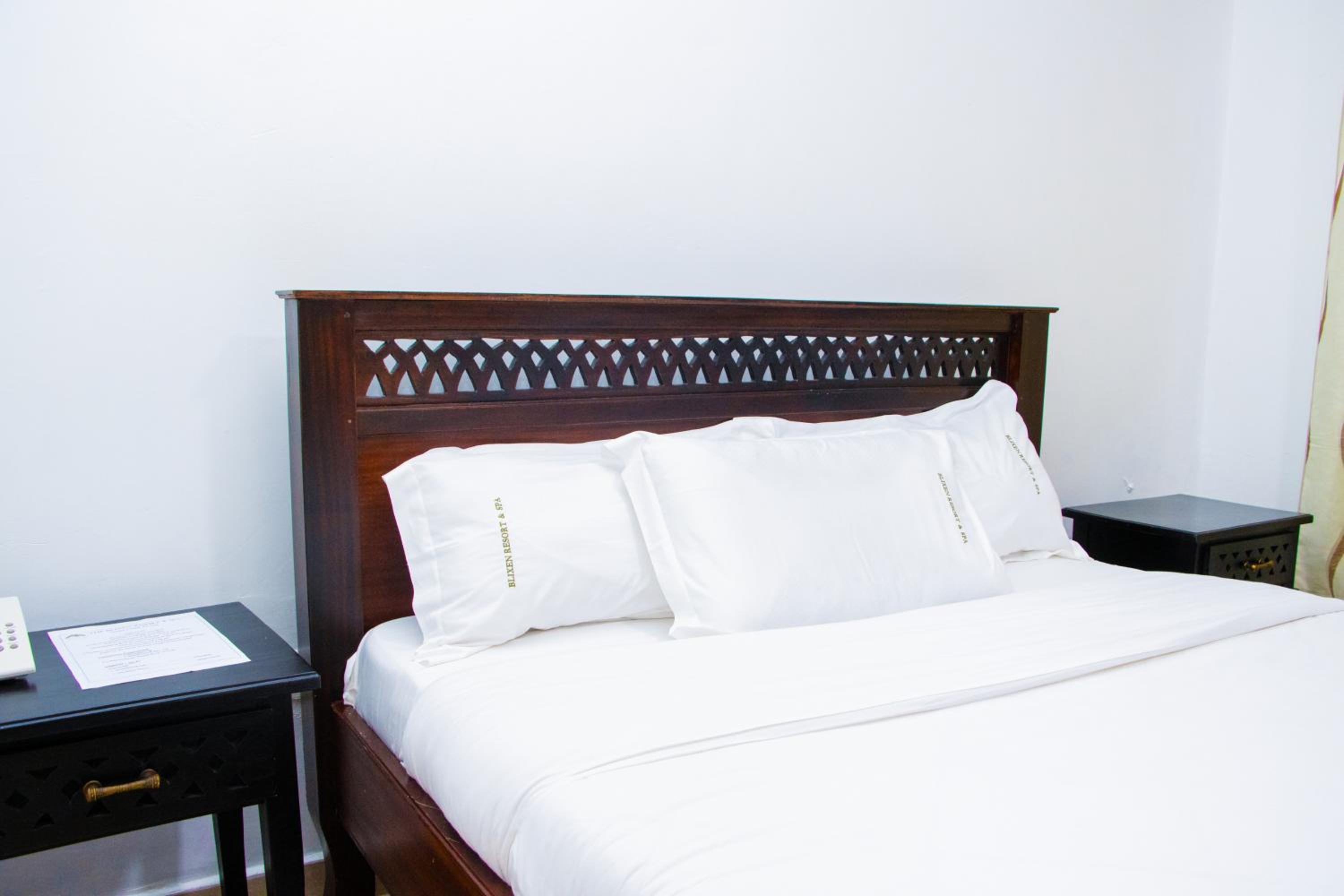 Standard Double Room - Photo 2
