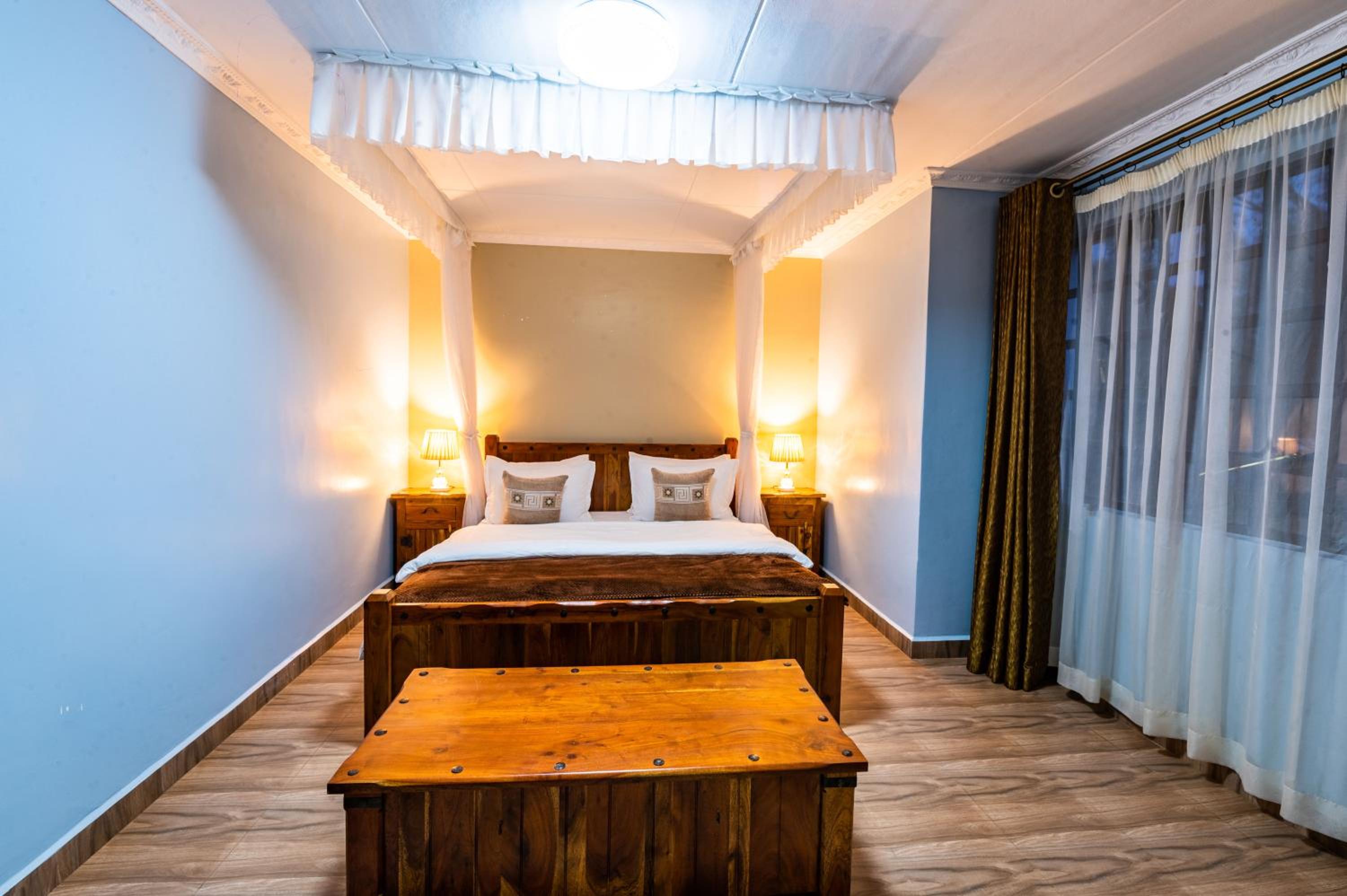 King Room