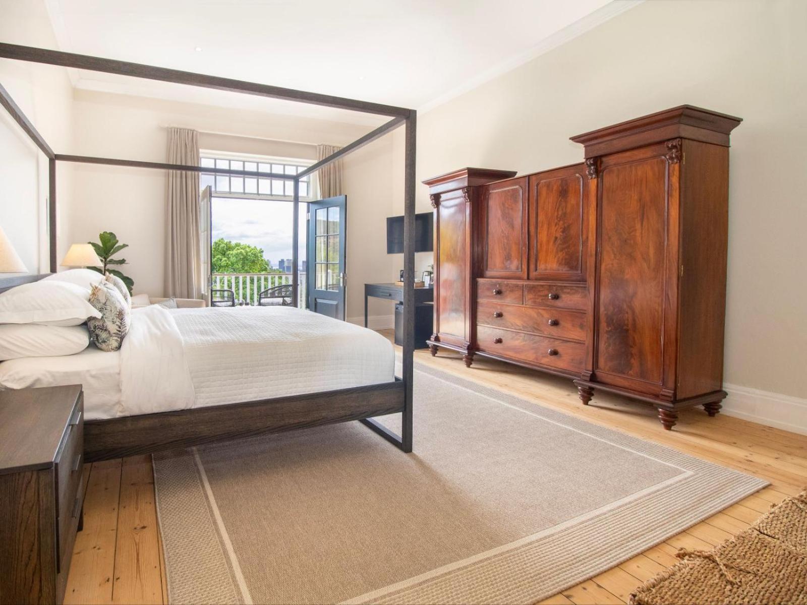 Deluxe Double Room with Balcony and Sea View photo 1