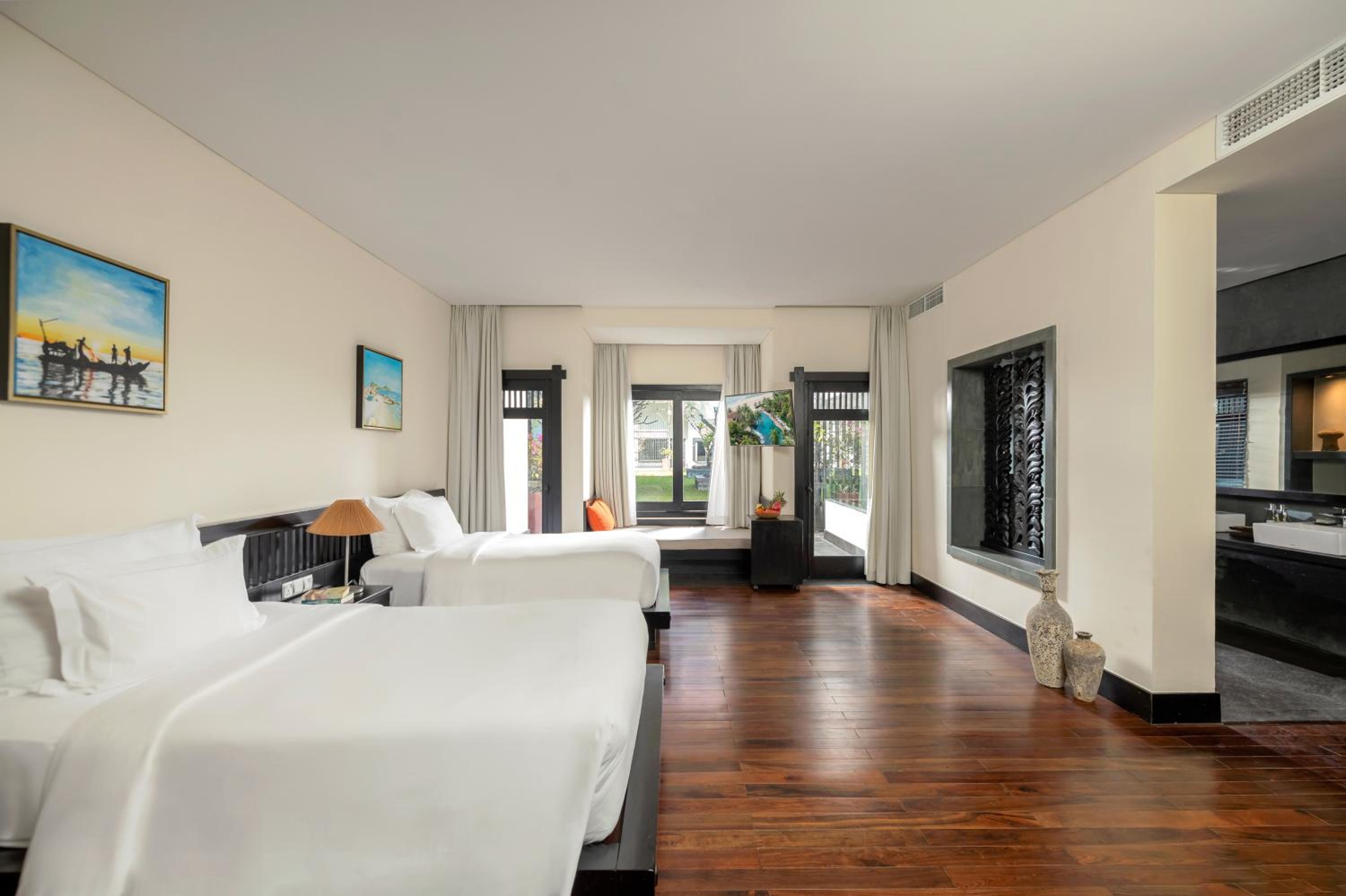 Deluxe Double or Twin Room photo 3