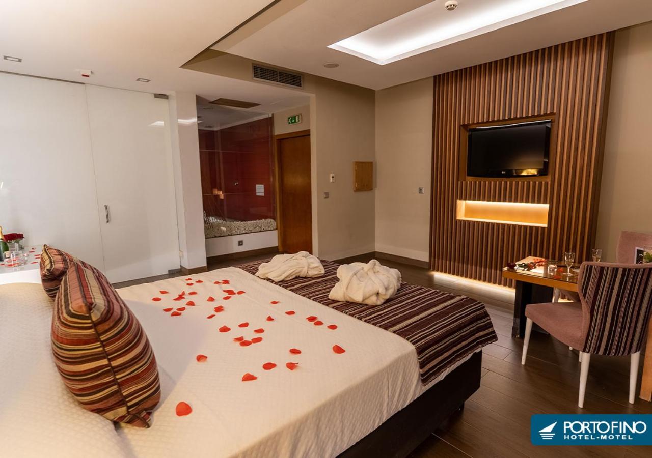 Comfort Suite photo 1