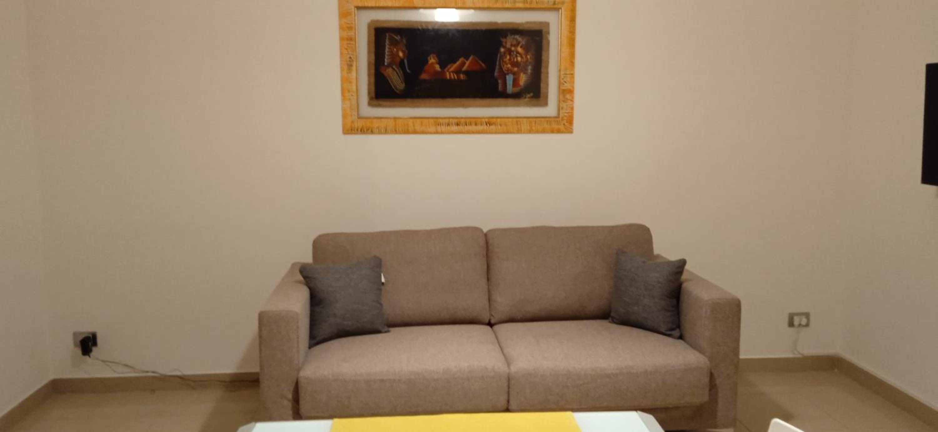 Two-Bedroom Deluxe Apartment with Balcony
