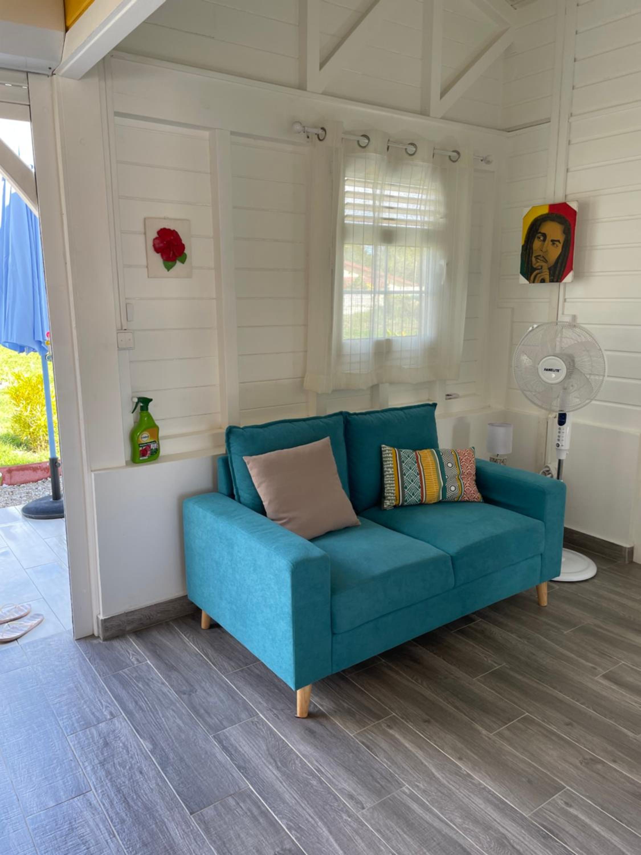 One-Bedroom House photo 3