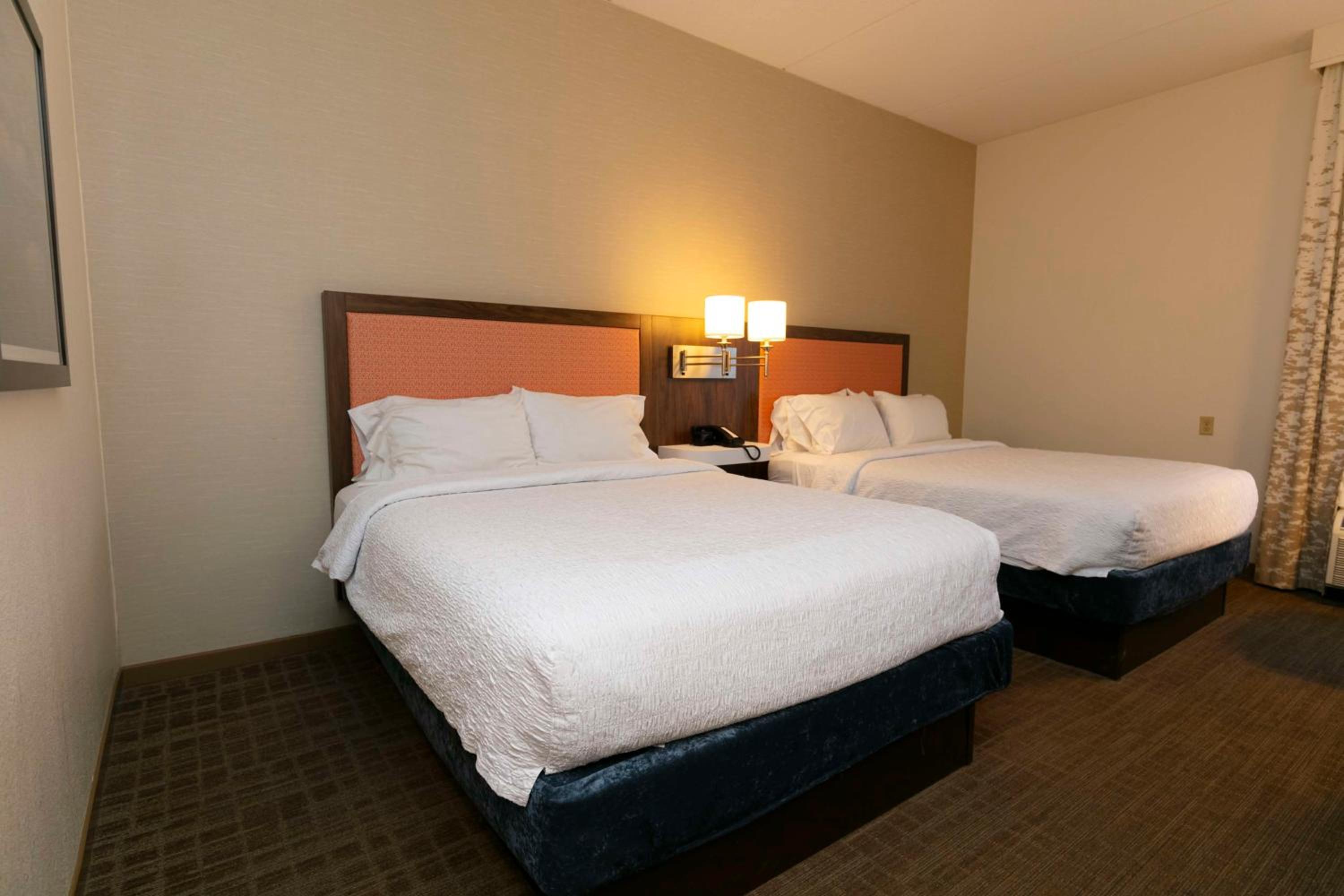 Double Room with Two Double Beds - Non-Smoking - Photo 1