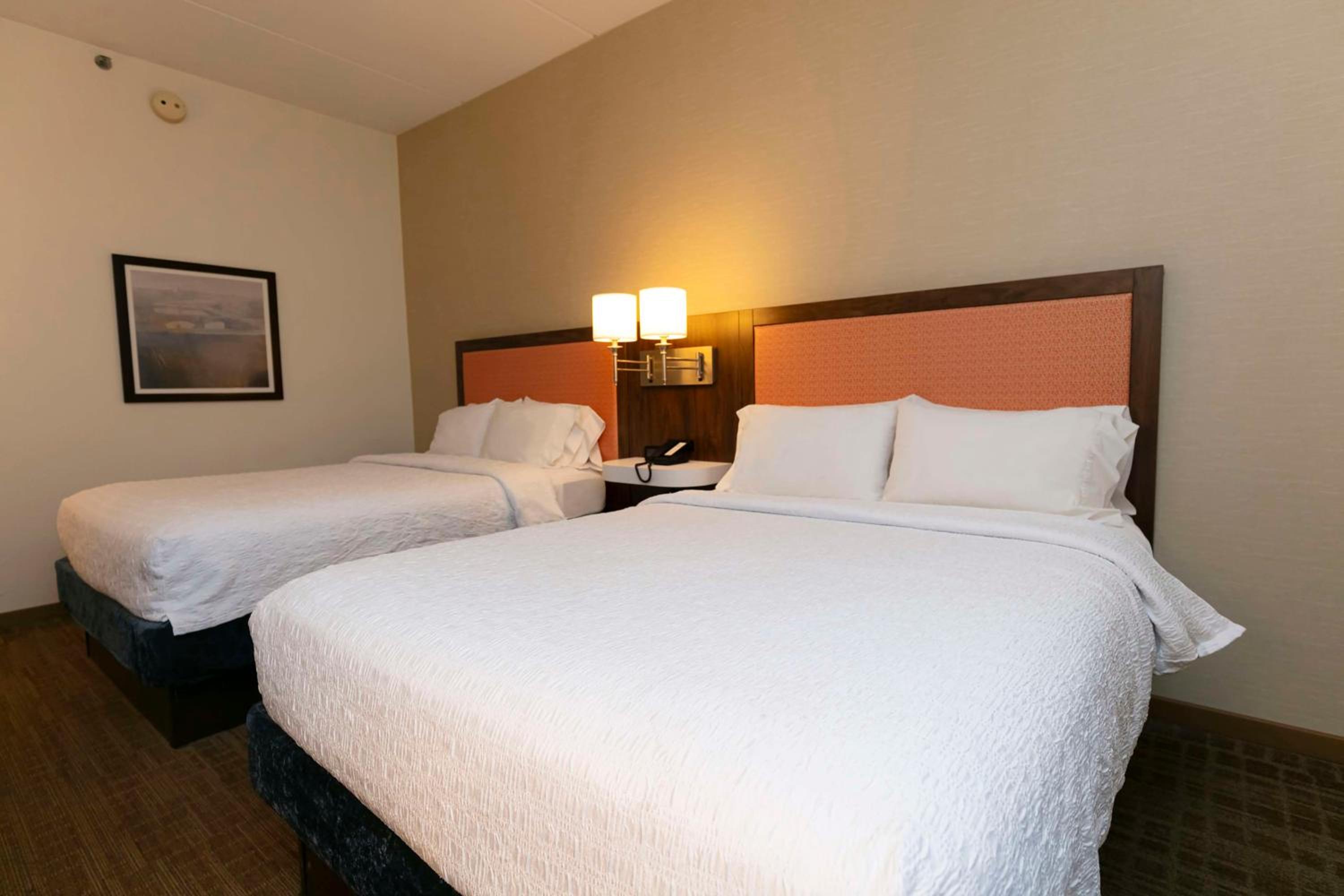 Double Room with Two Double Beds - Non-Smoking - Photo 4