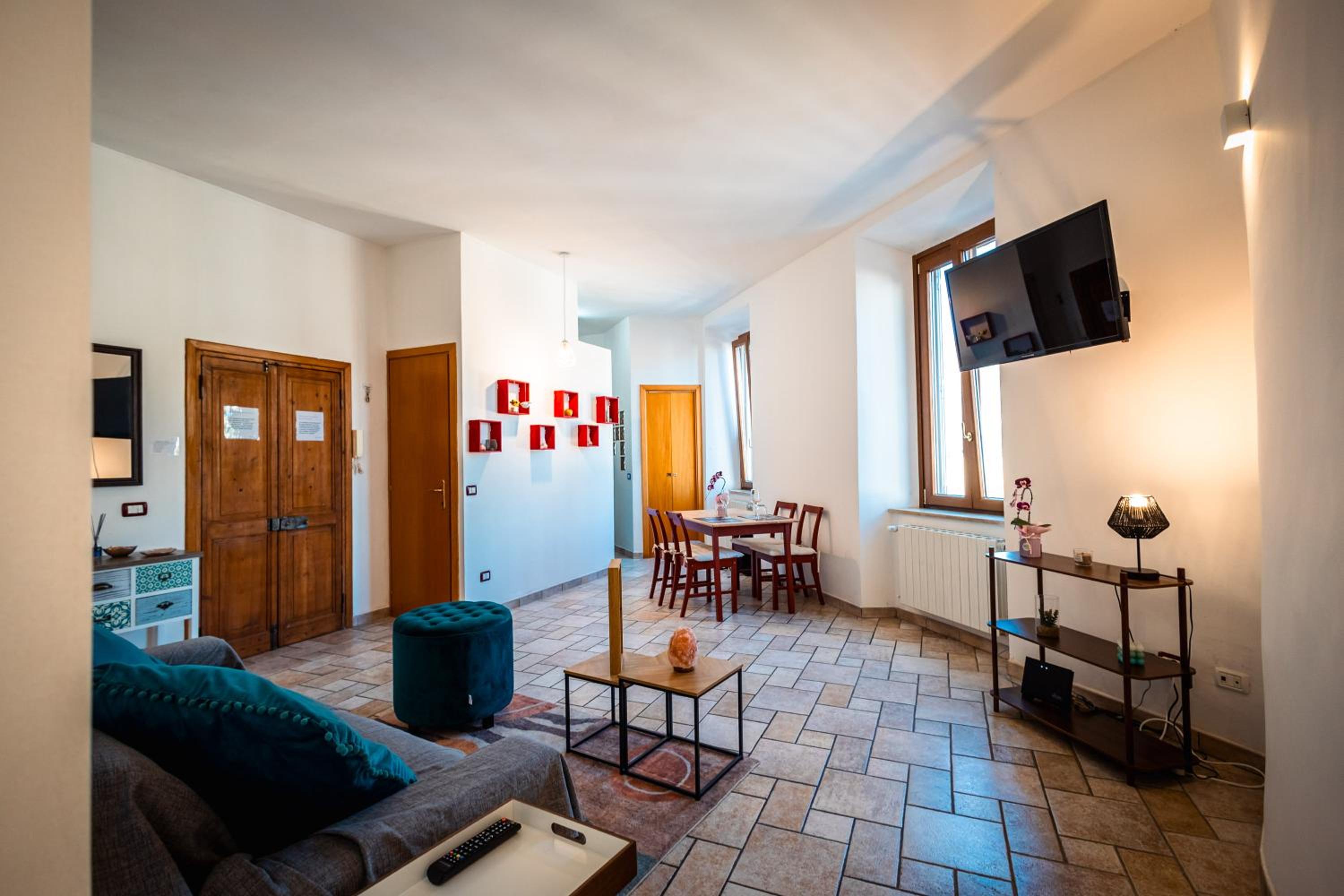 One-Bedroom Apartment