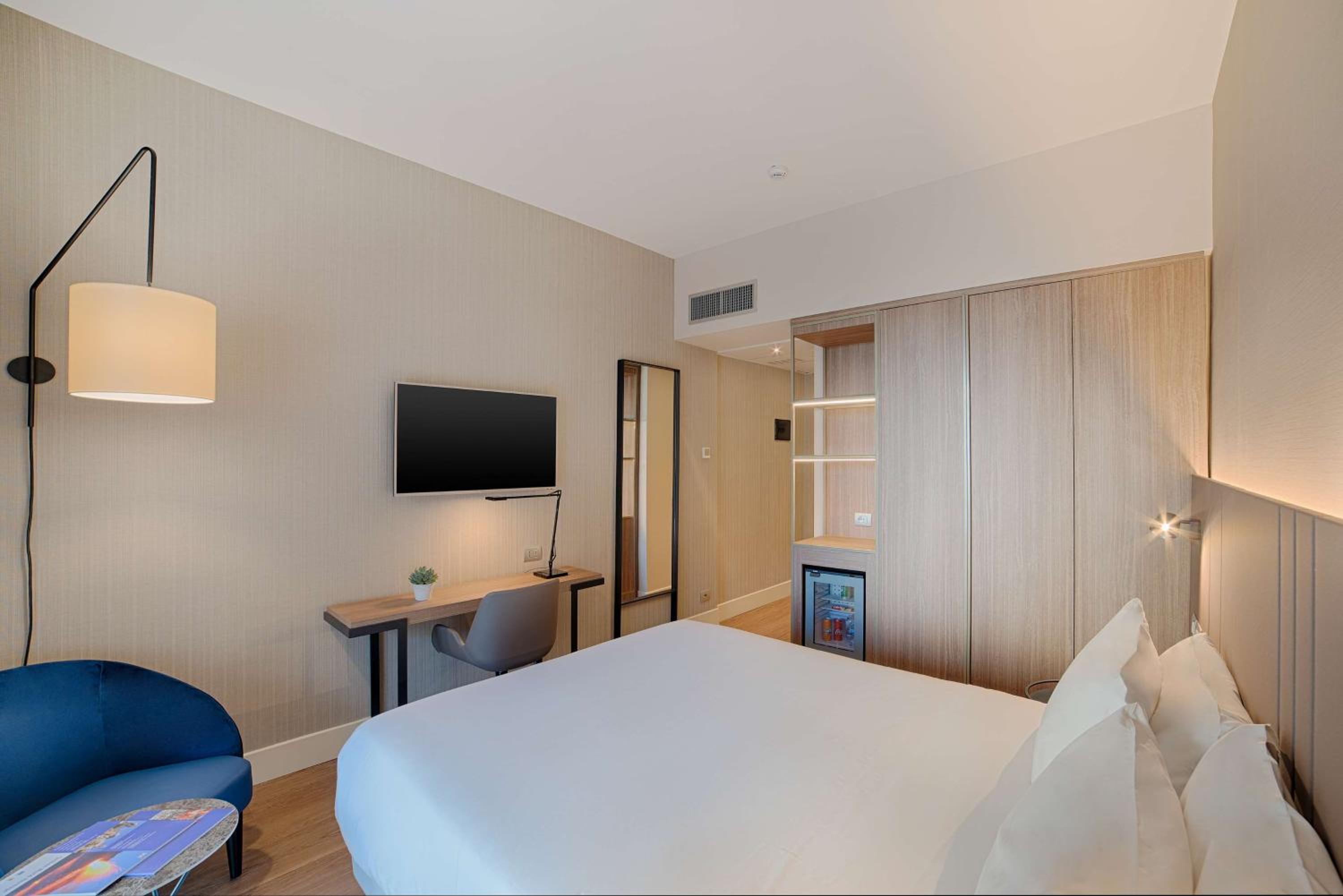 Superior Twin Room with Terrace