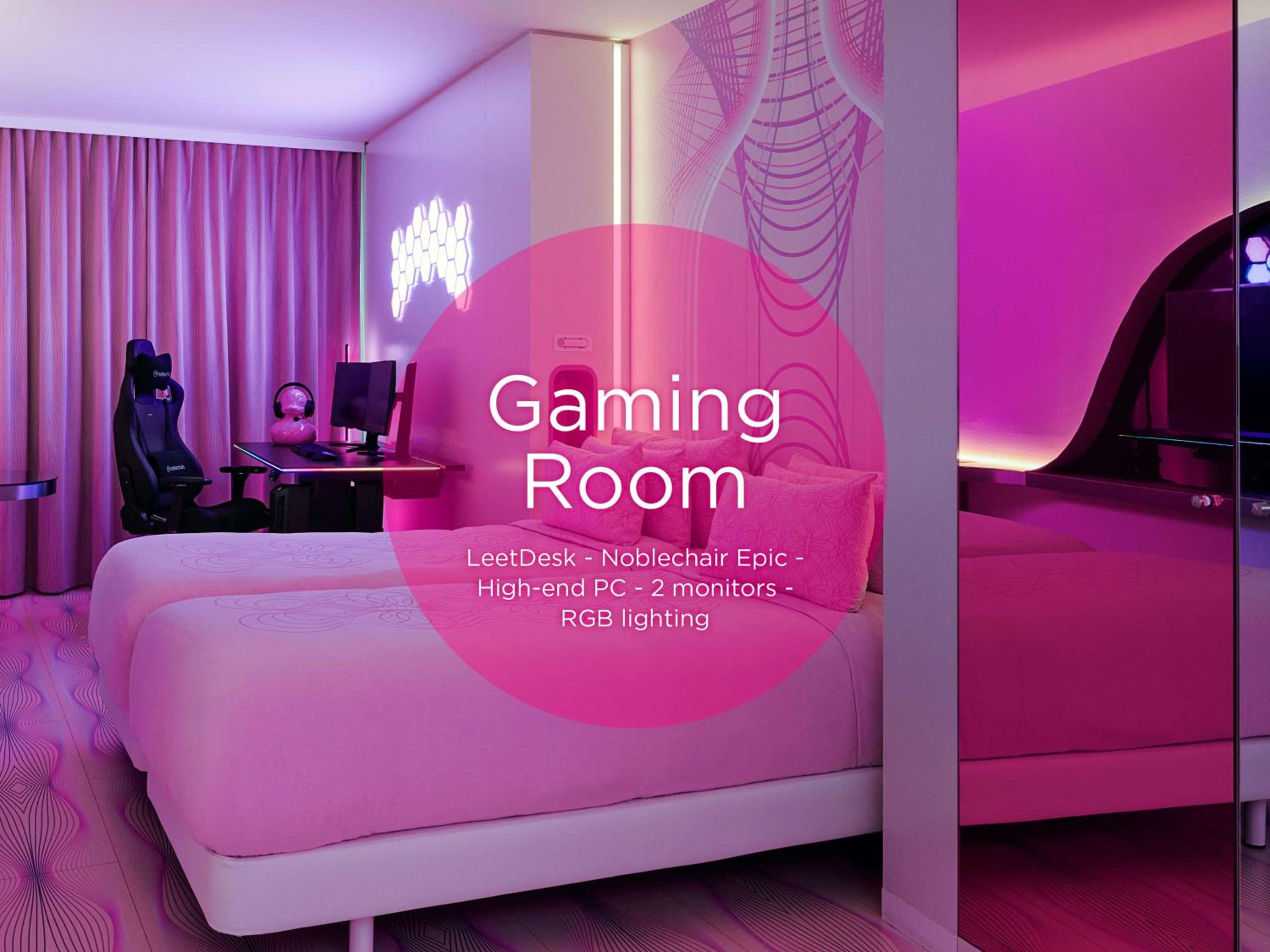 nhow Gaming Room