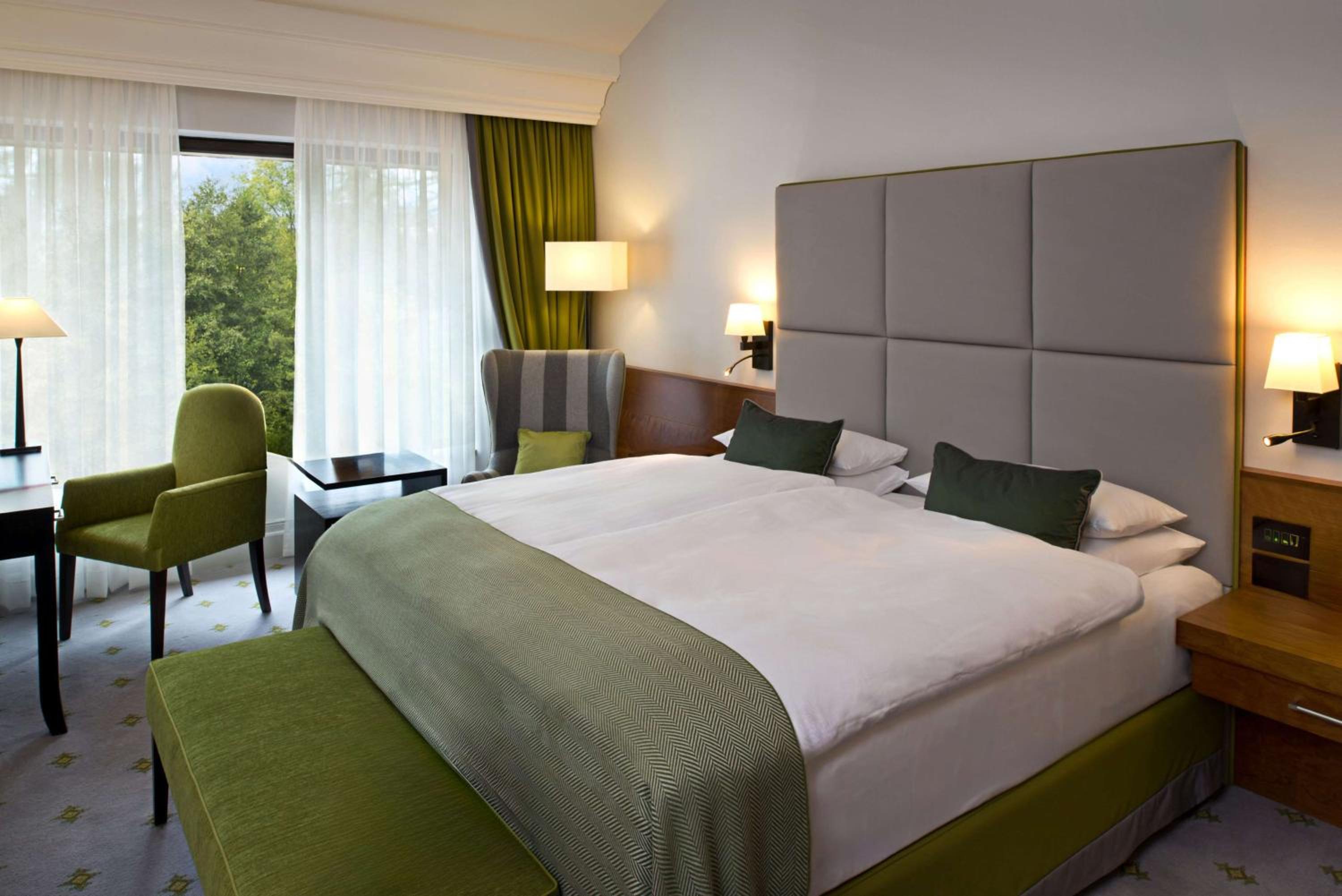 Two-Bedroom King Suite