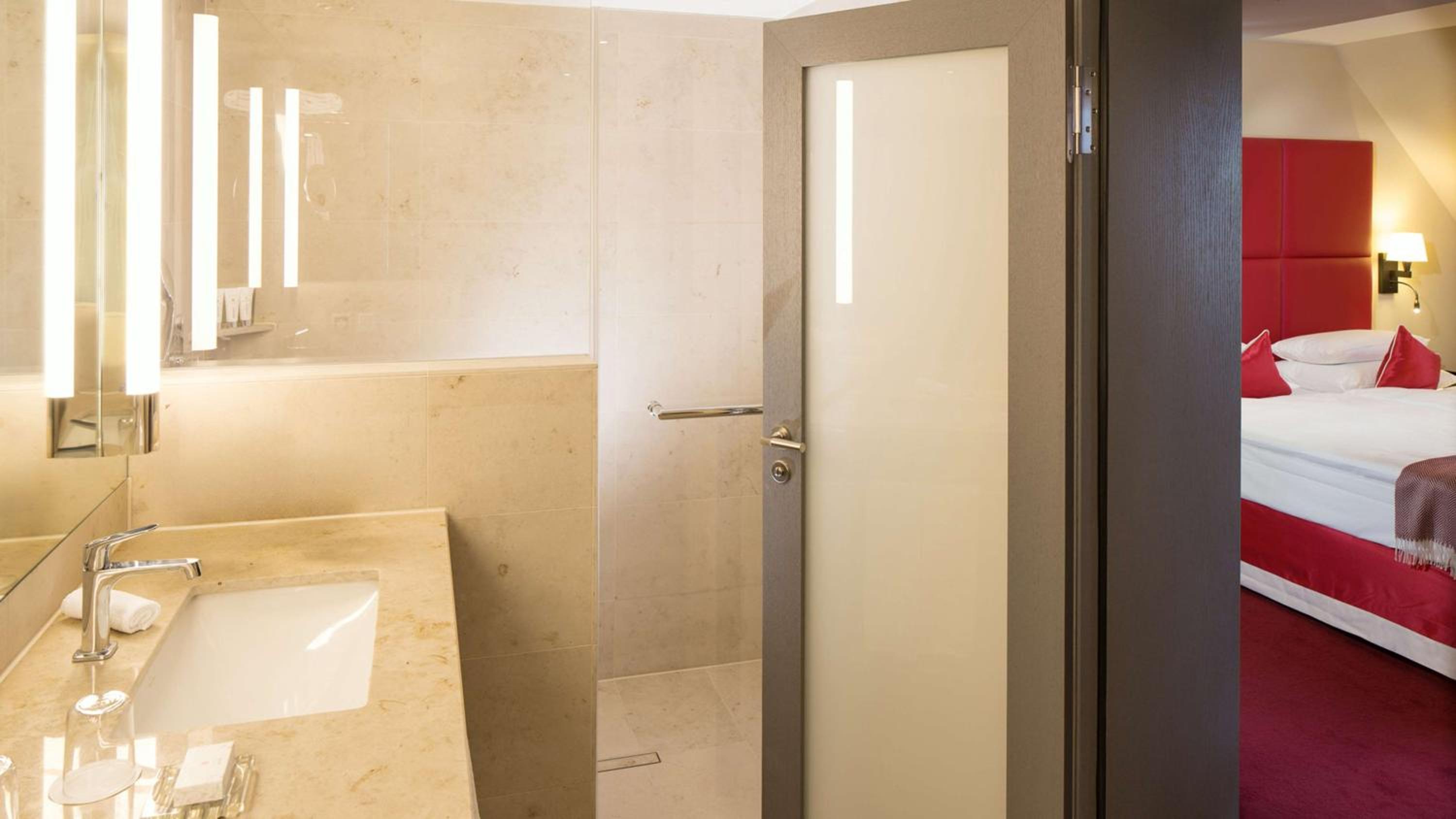 Junior Suite - Photo 7