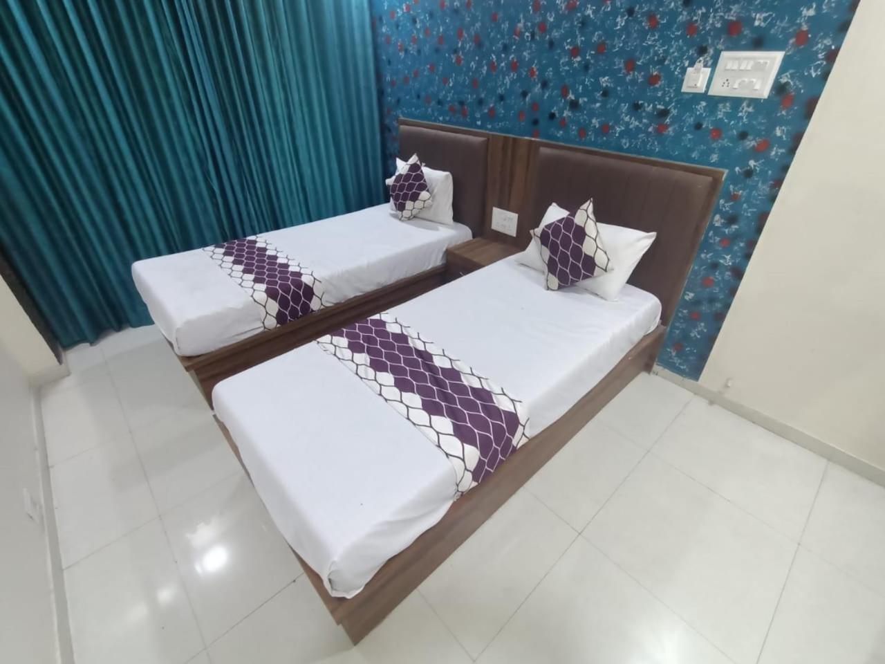 Deluxe Quadruple Room - Photo 8