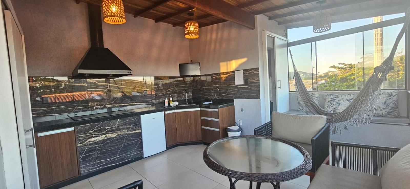 Apartment with Balcony photo 2