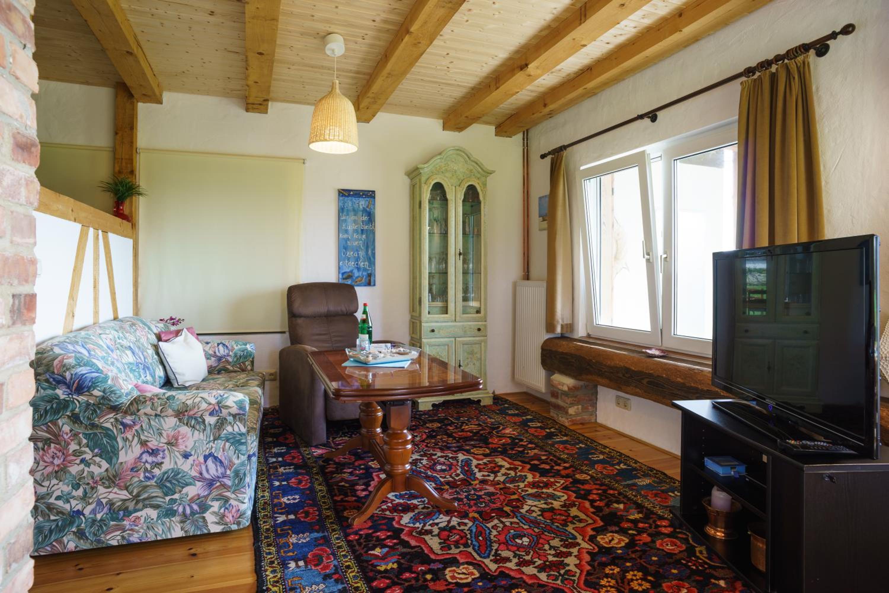Small Apartment photo 1
