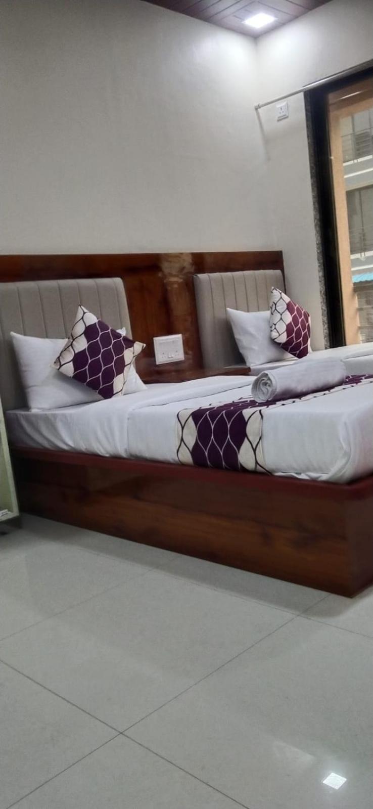 Deluxe Quadruple Room - Photo 10