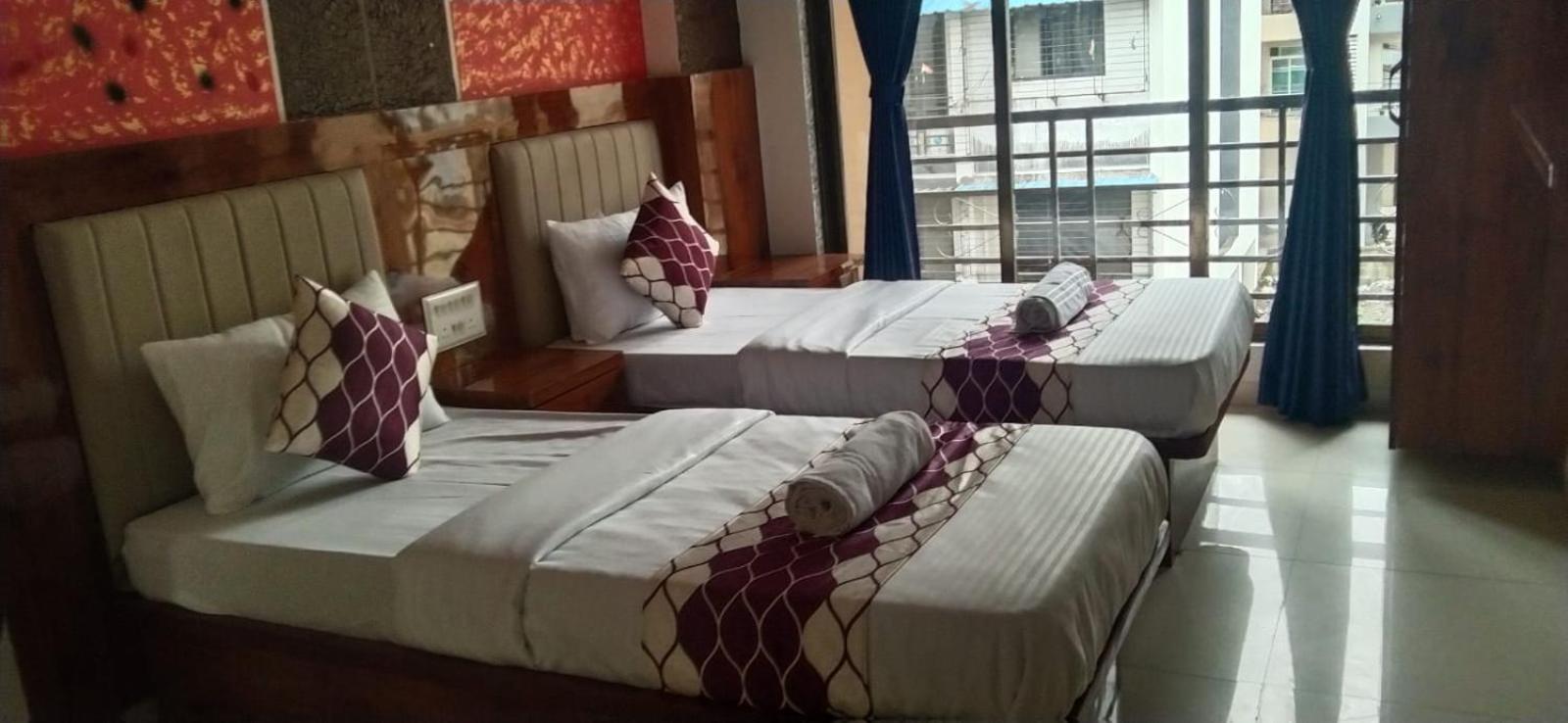 Deluxe Quadruple Room - Photo 9