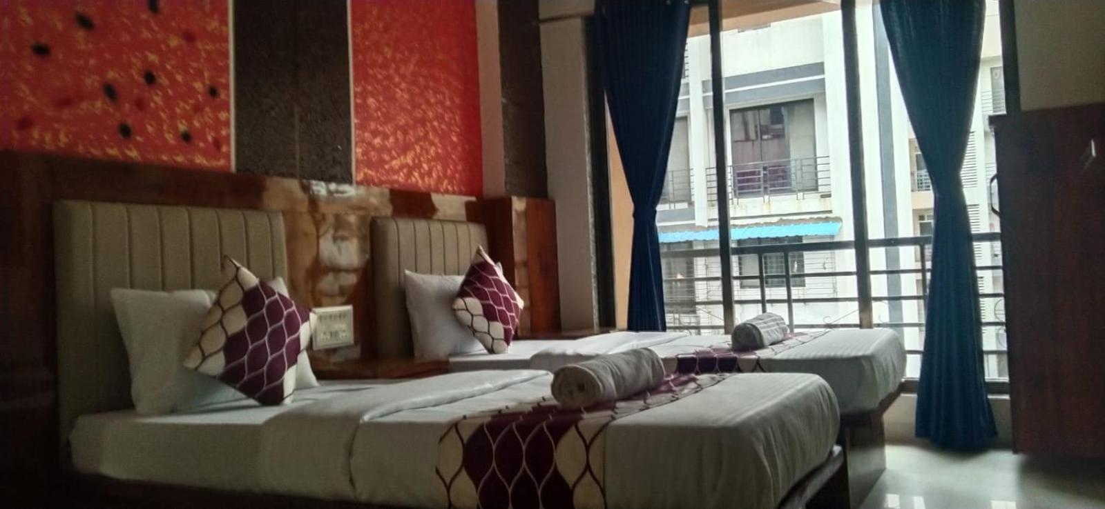 Deluxe Quadruple Room - Photo 12