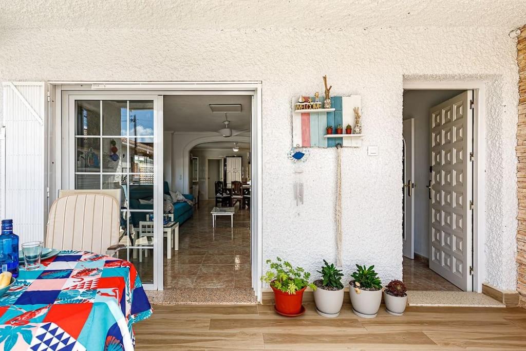 Three-Bedroom Villa photo 2