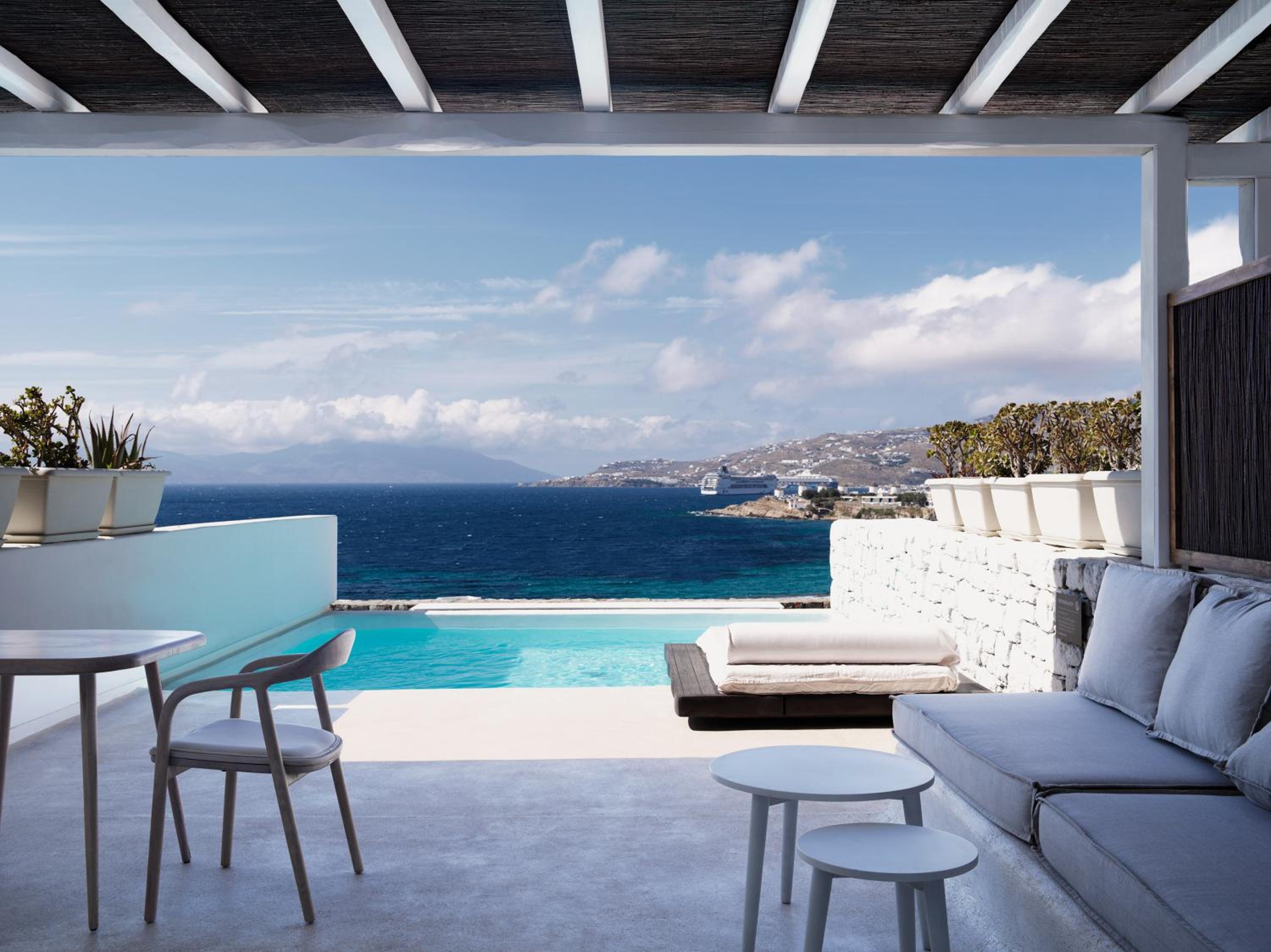 Executive Suite with Private Heated Pool Sea View - Photo 15