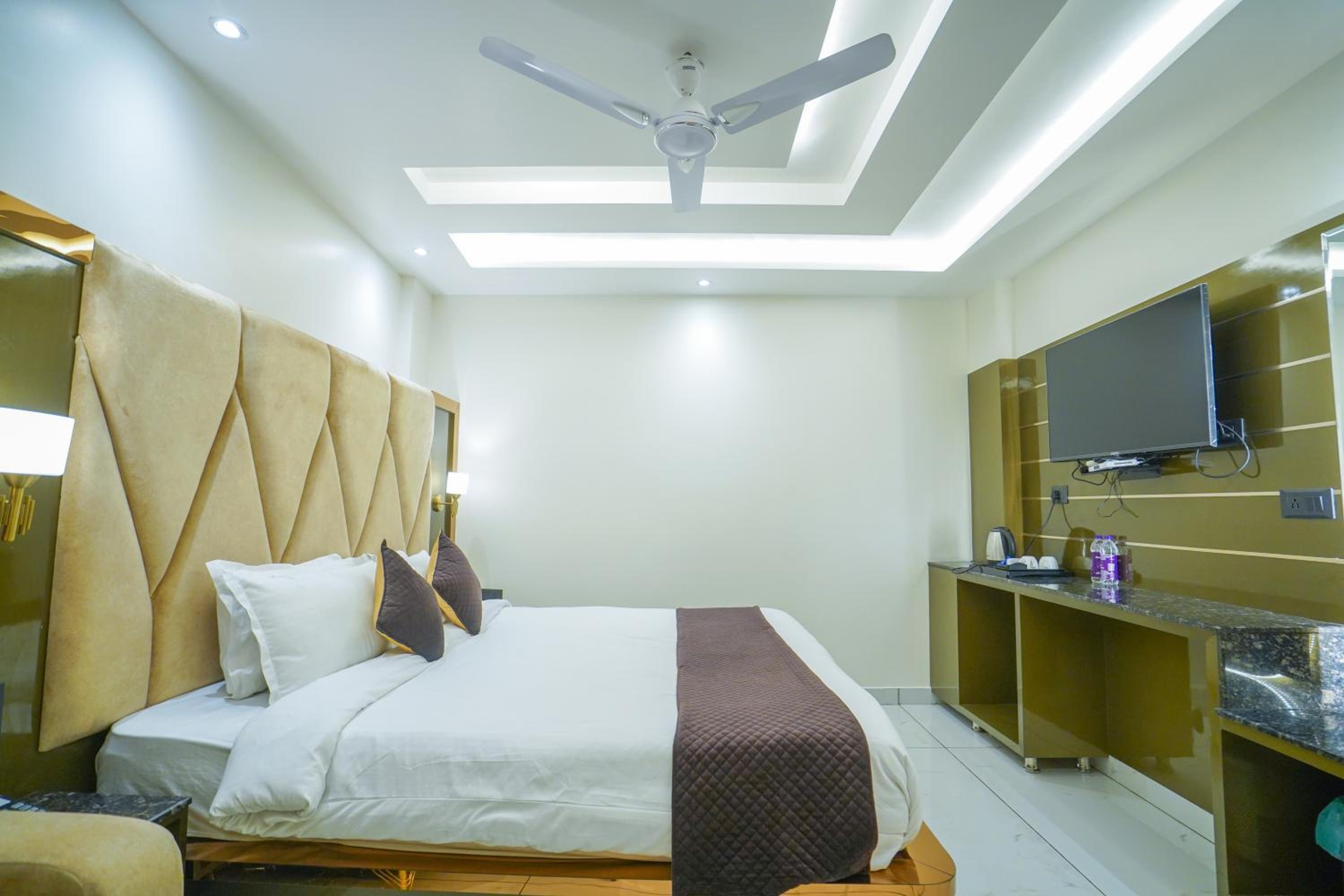 Superior Double Room - Photo 4