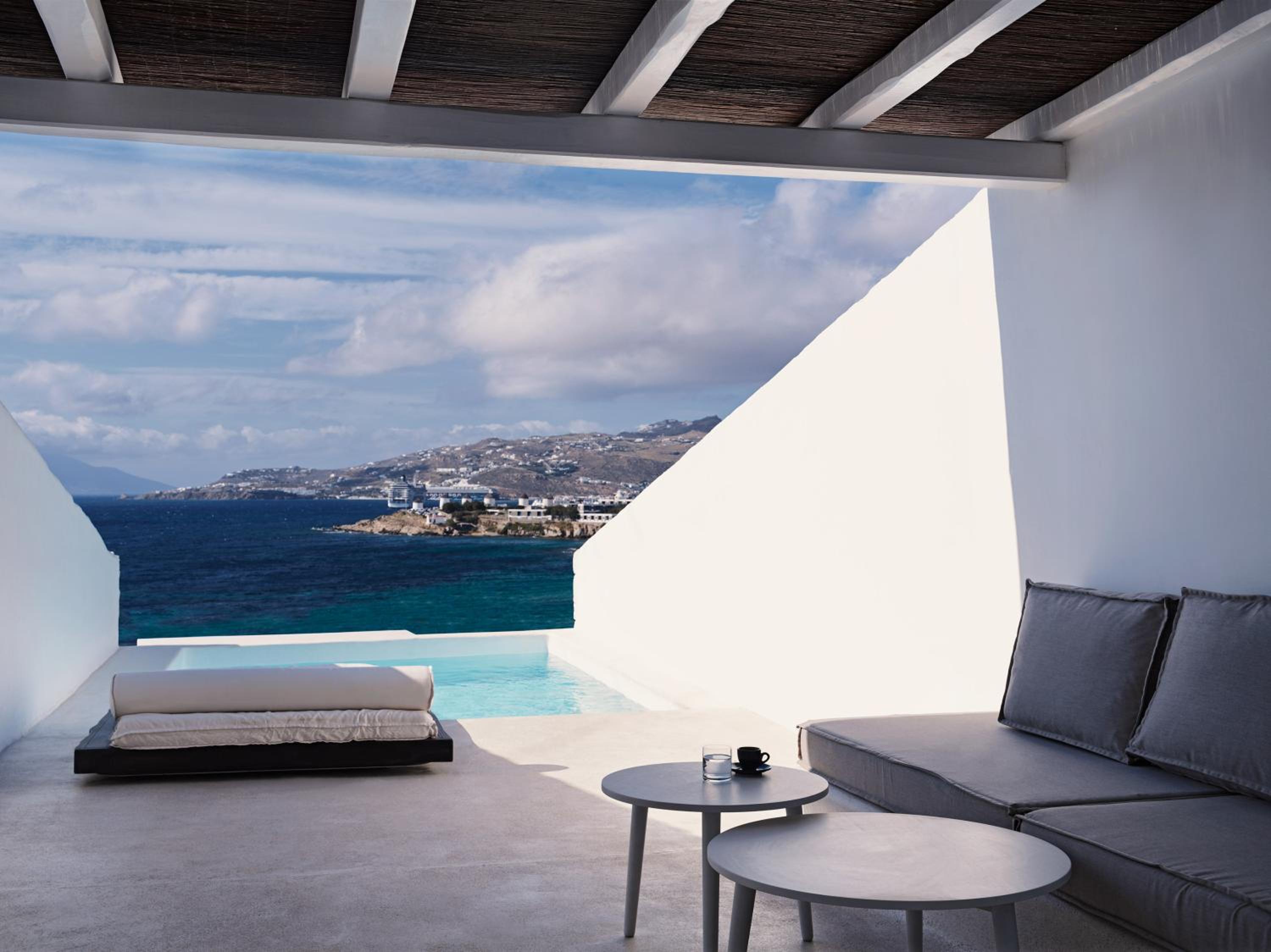 Junior Suite with Private Heated Pool Sea View photo 3