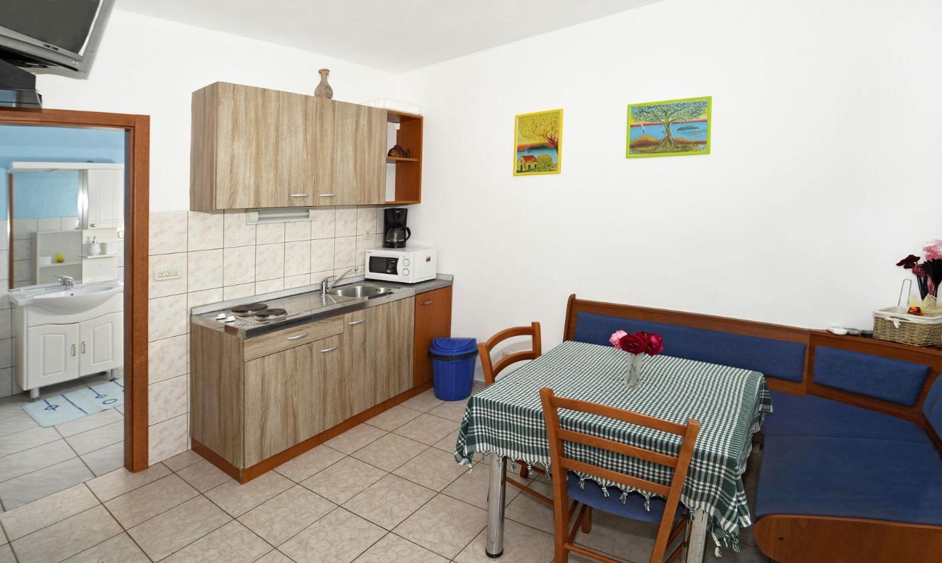 Two-Bedroom Apartment with Sea View photo 3