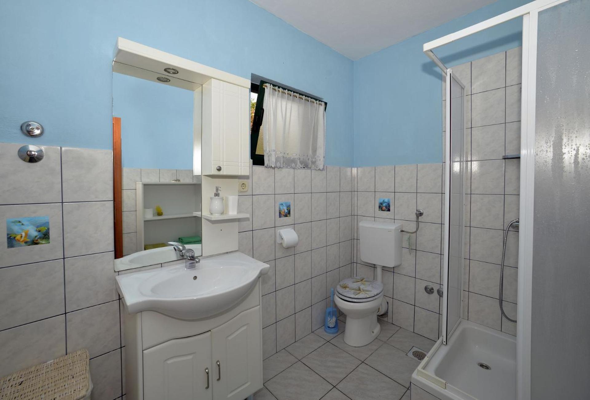 Two-Bedroom Apartment with Sea View photo 2