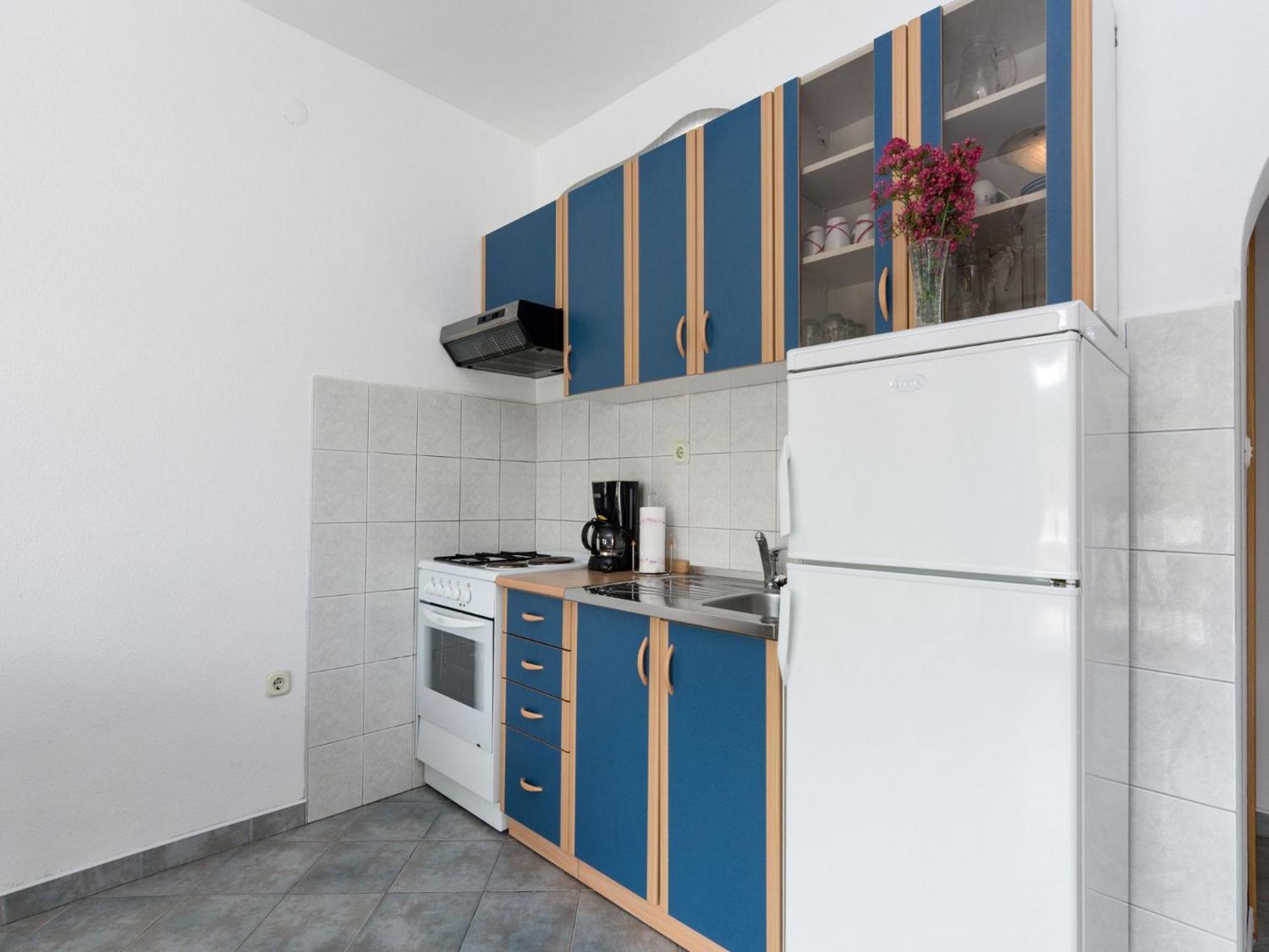 One-Bedroom Apartment with Terrace photo 3