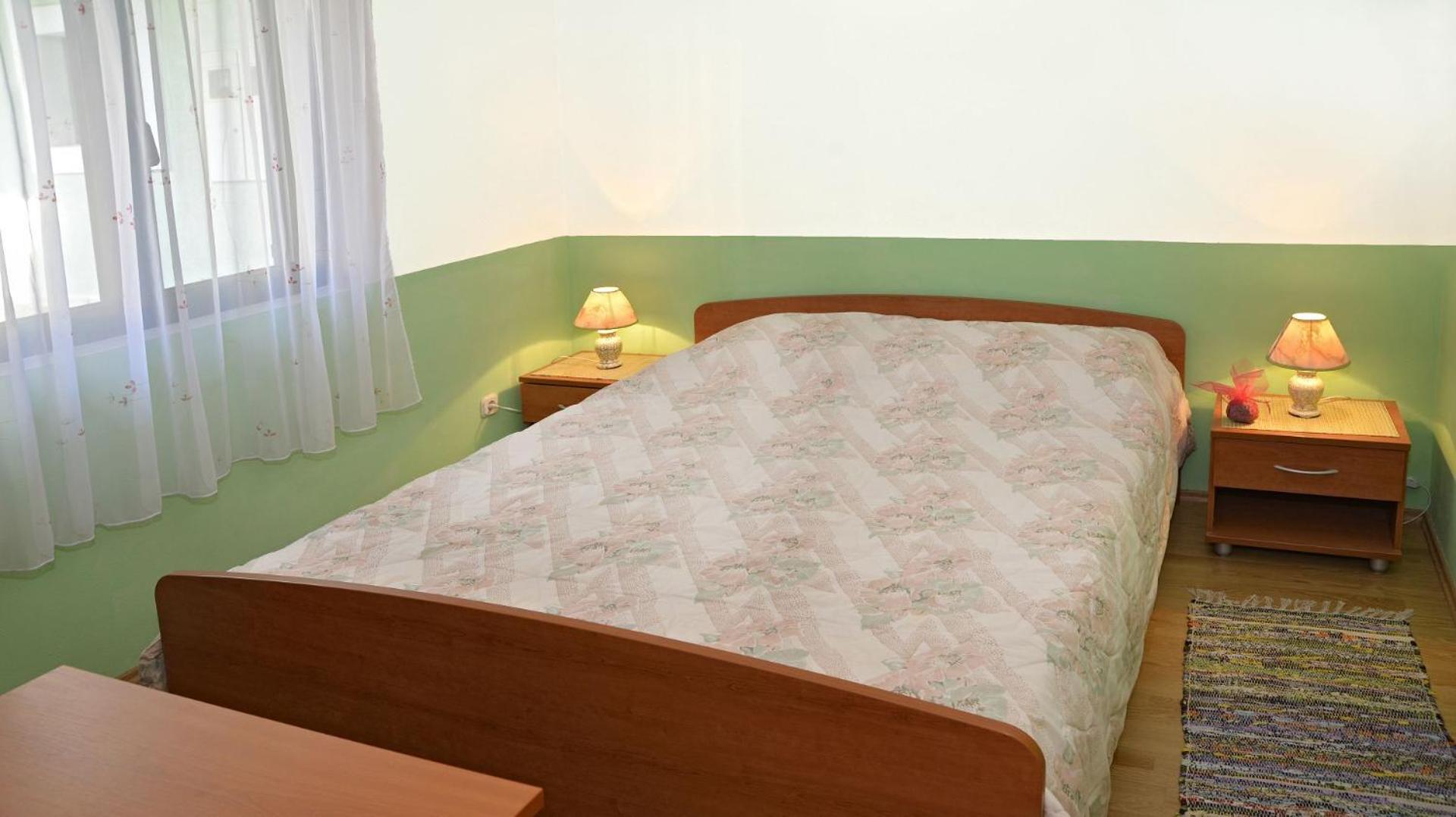 Two-Bedroom Apartment with Terrace photo 3
