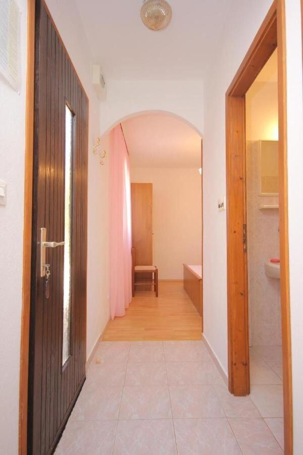 One-Bedroom Vacation Home photo 1