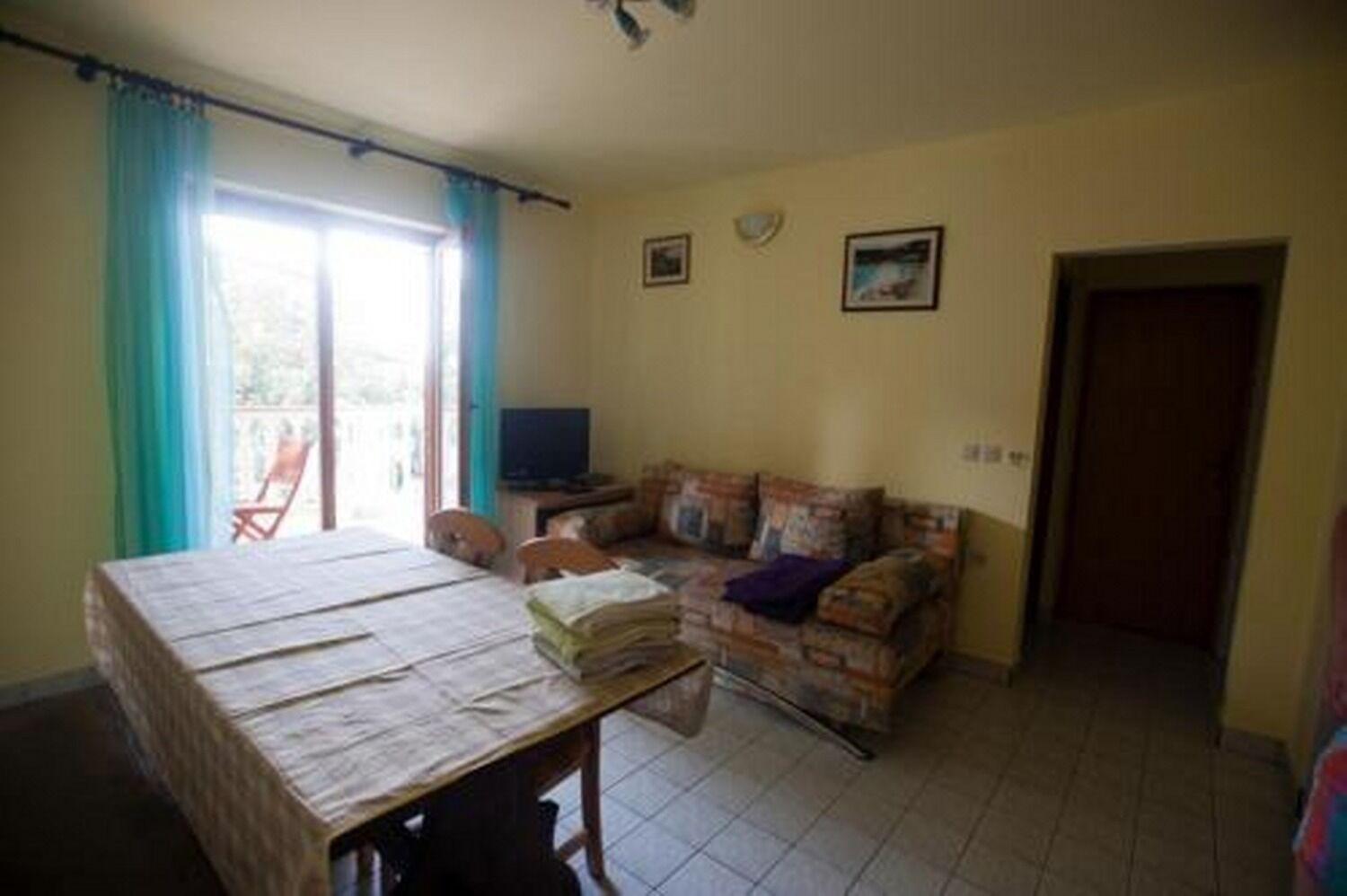 One-Bedroom Apartment - First Floor