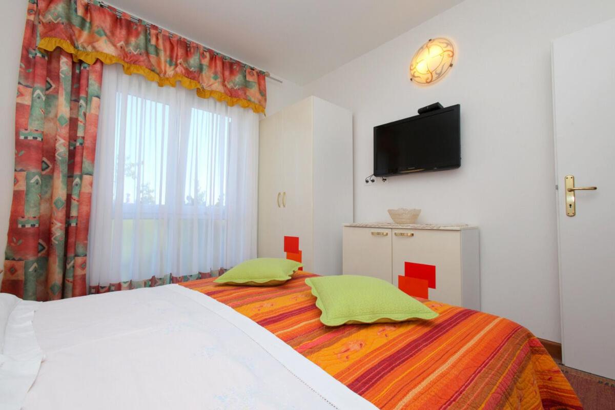 Two-Bedroom Apartment with Terrace photo 1