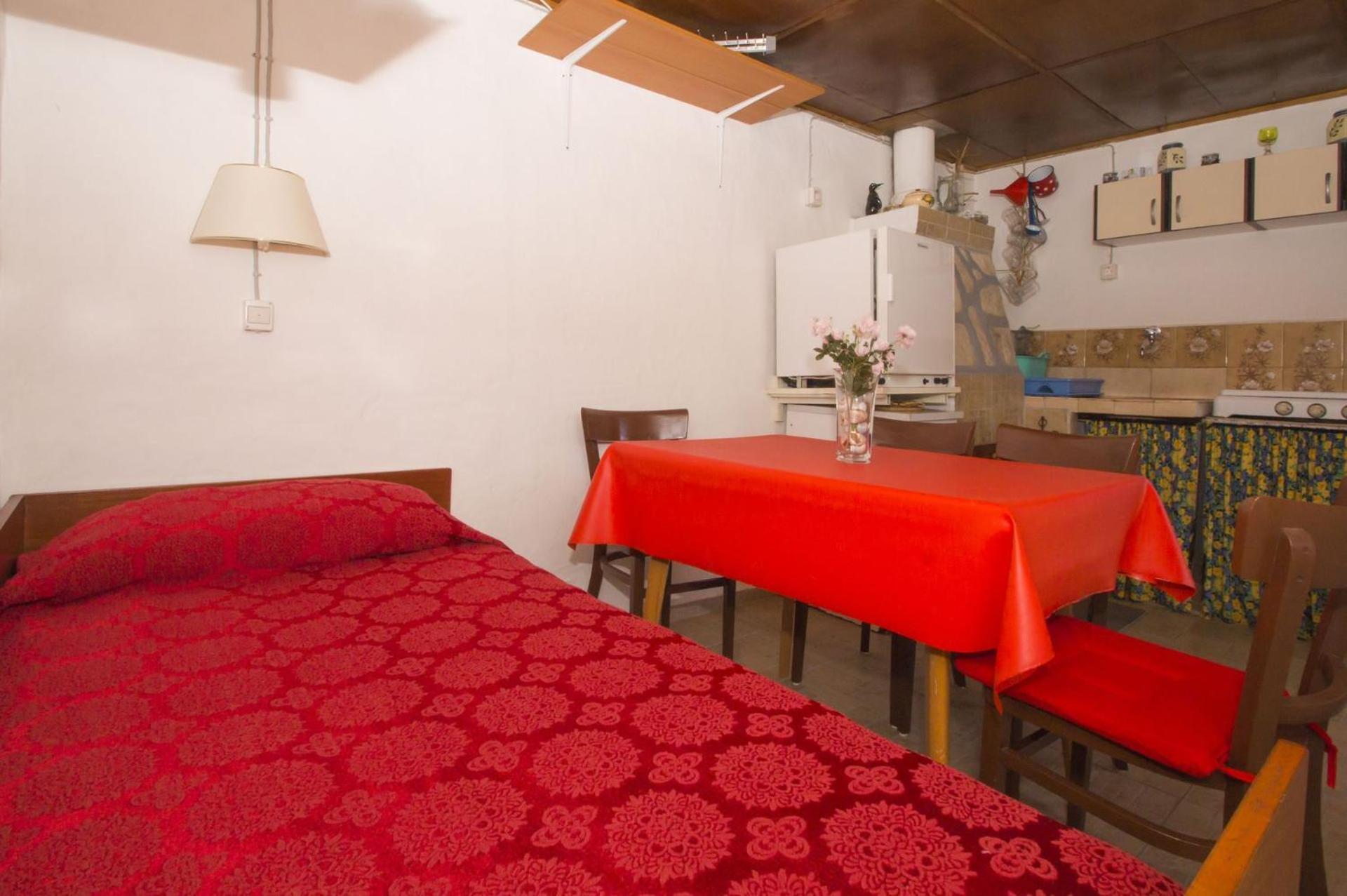 One-Bedroom Vacation Home