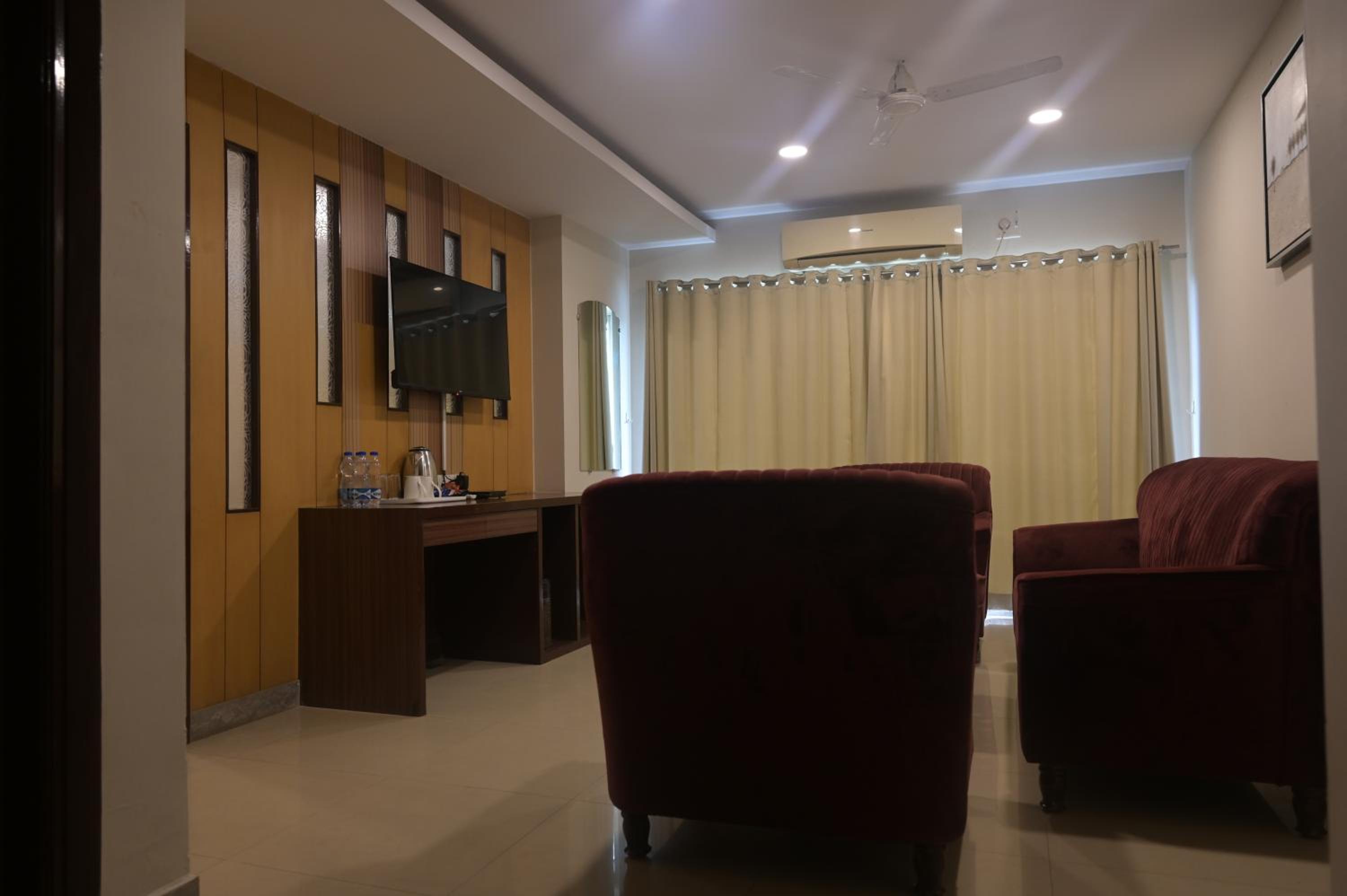 Double Room