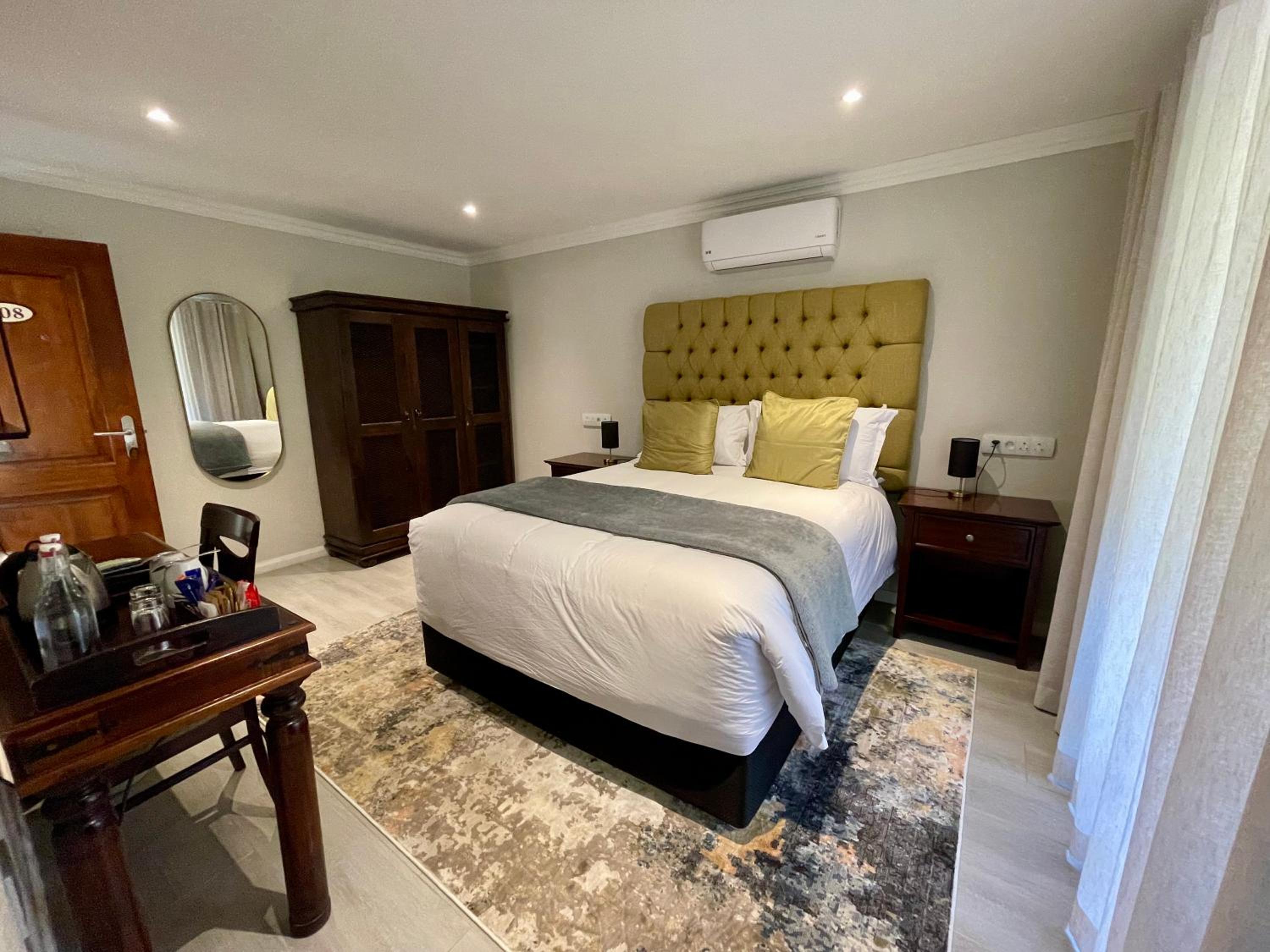 Superior Double or Twin Room photo 1