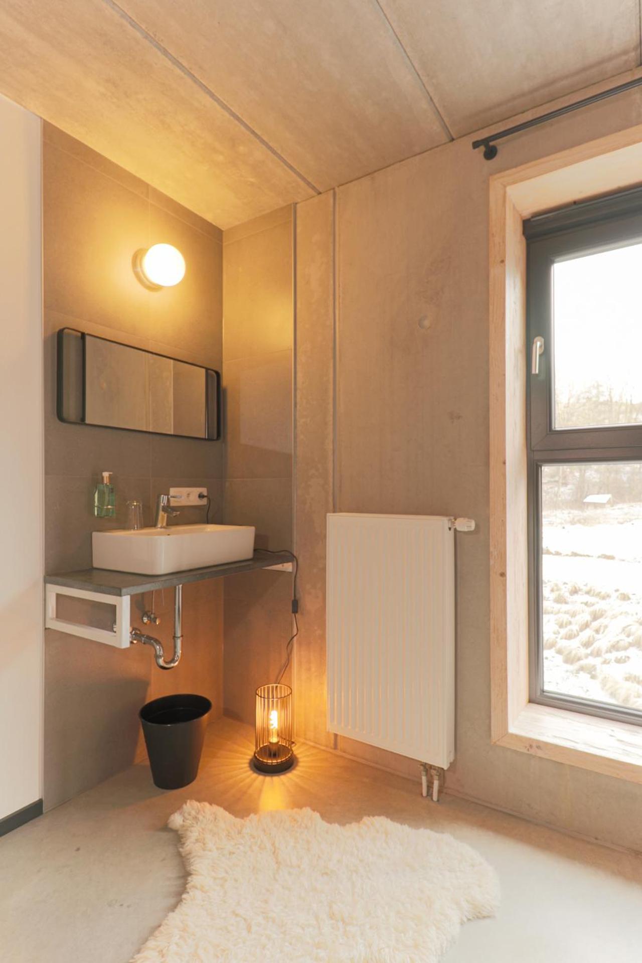 Standard Single Room with Shower