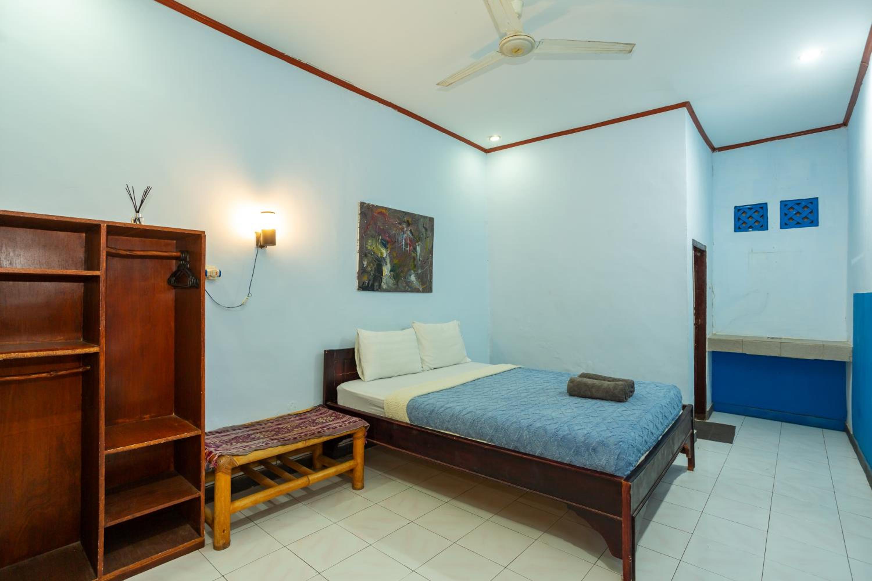 Double Room - Photo 7